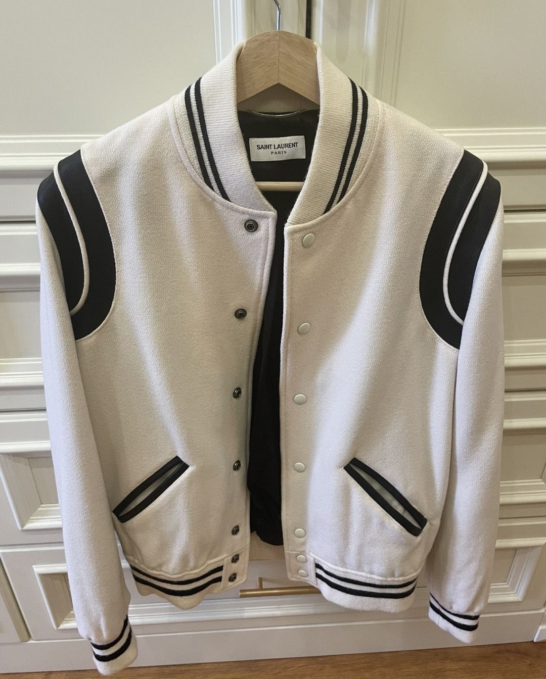 Saint Laurent Paris saint laurent white patchwork baseball jacket Size US M / EU 48-50 / 2 - 1 Thumbnail
