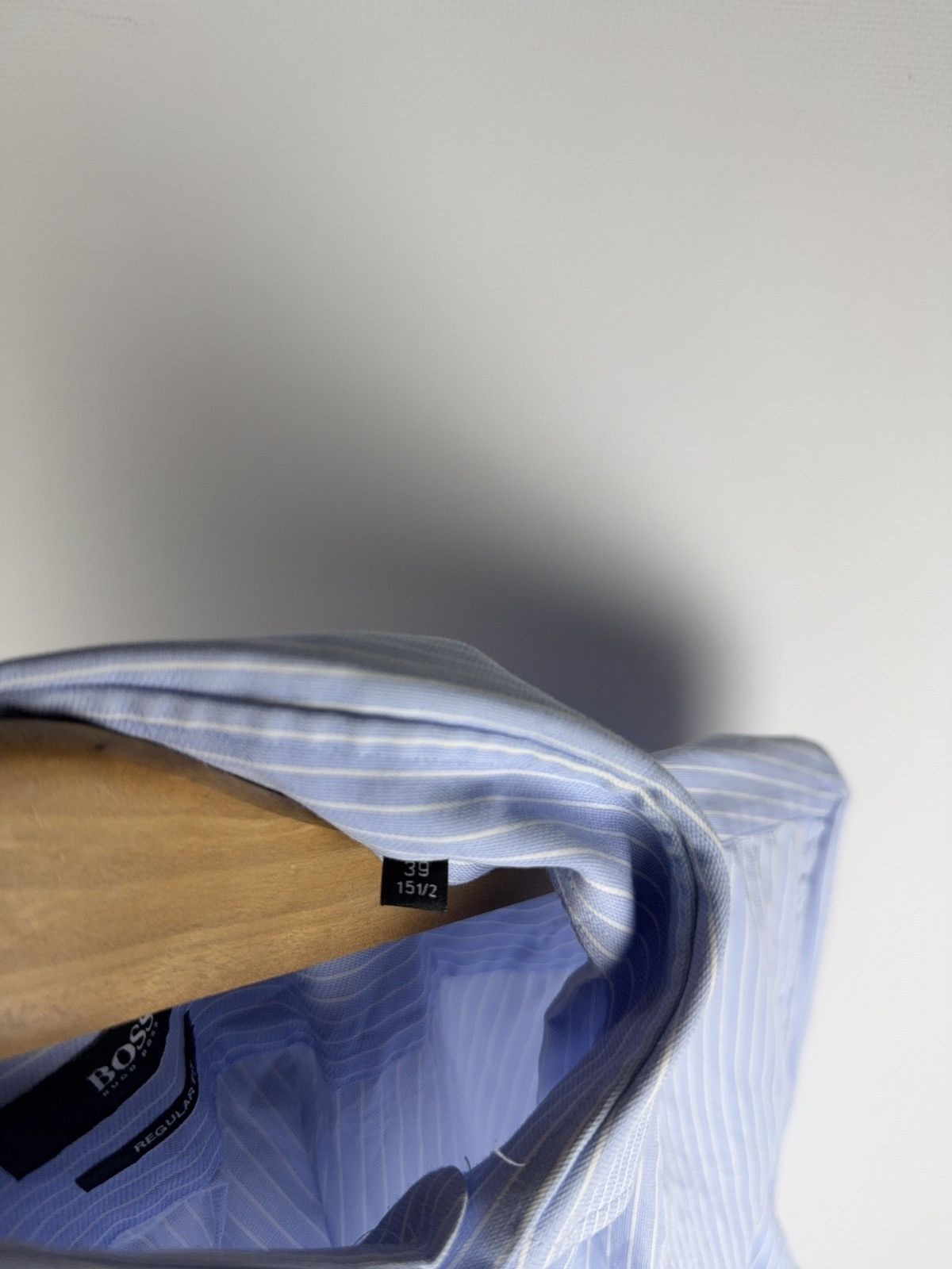 Hugo Boss Boss Hugo Boss Blue Striped Shirt Regular Fit 39 15 1/2 M Size US M / EU 48-50 / 2 - 4 Thumbnail