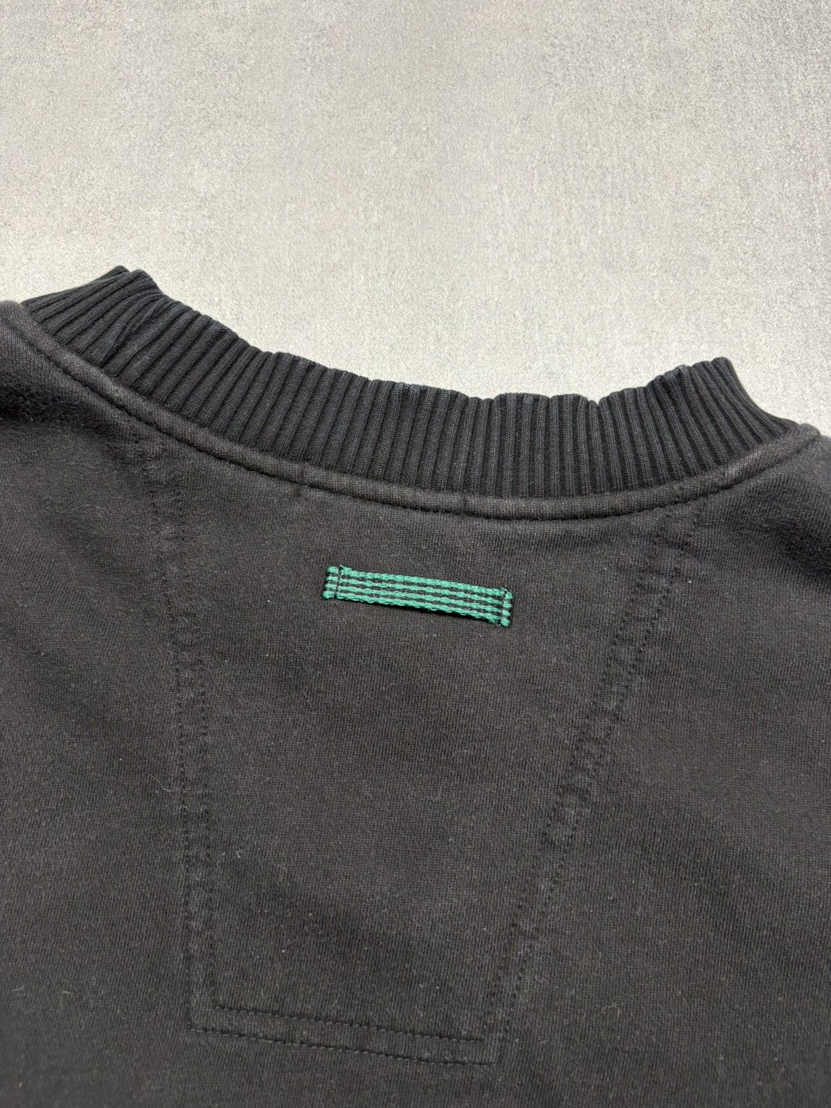 Adidas Vintage 90s Adidas Equipment Cropped Sweatshirt Black Logo M Size M / US 6-8 / IT 42-44 - 13 Thumbnail