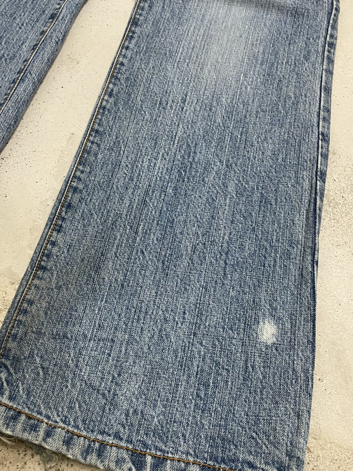 Other One Way Jeans Sexy & Delicious Girl Distressed Flare Size US 27 - 8 Thumbnail