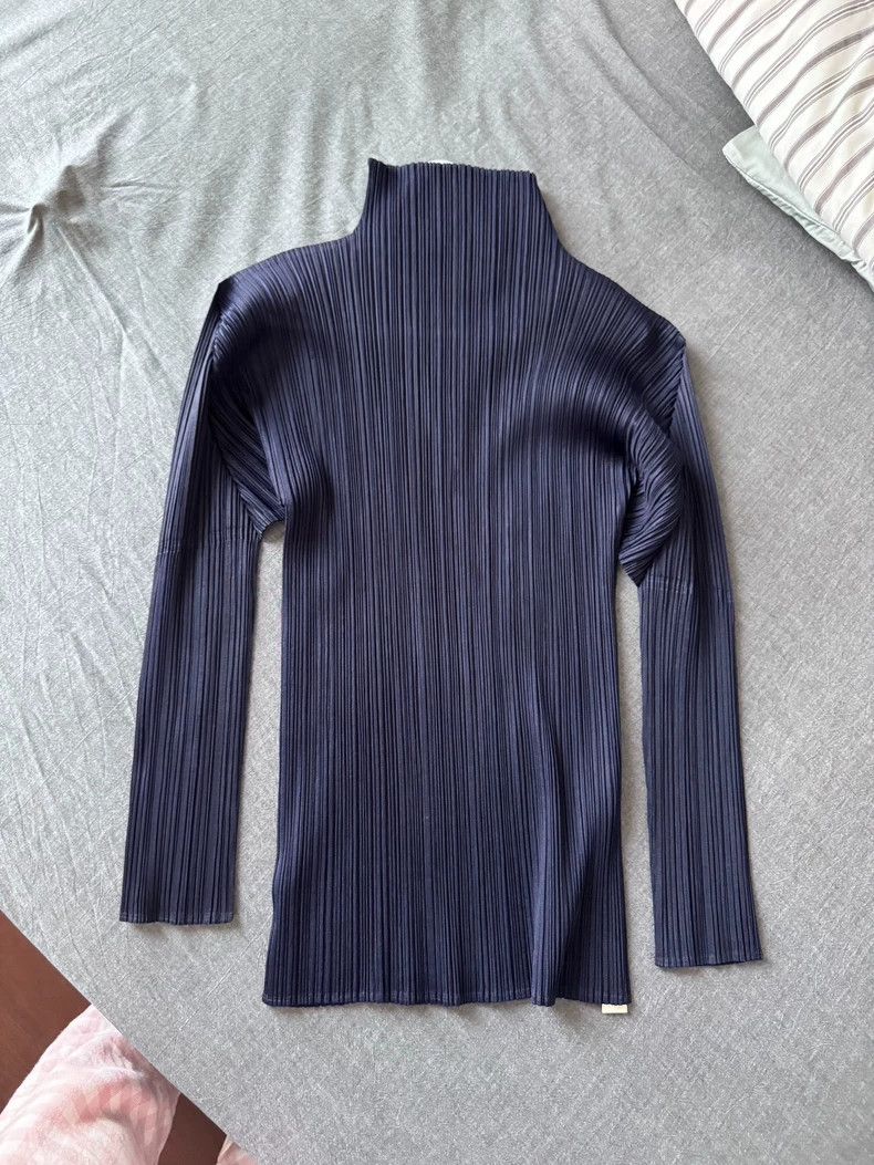 Issey Miyake issey miyake size:3 Blue and black long sleeves 2505-Nexta Size XXS / US 00 / IT 34 - 1 Thumbnail