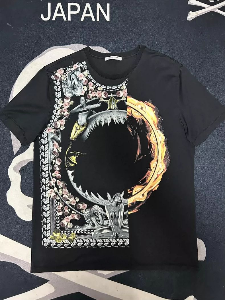 Givenchy Givenchy Shark Flame Print T-shirt - dmc Size US M / EU 48-50 / 2 - 1 Thumbnail