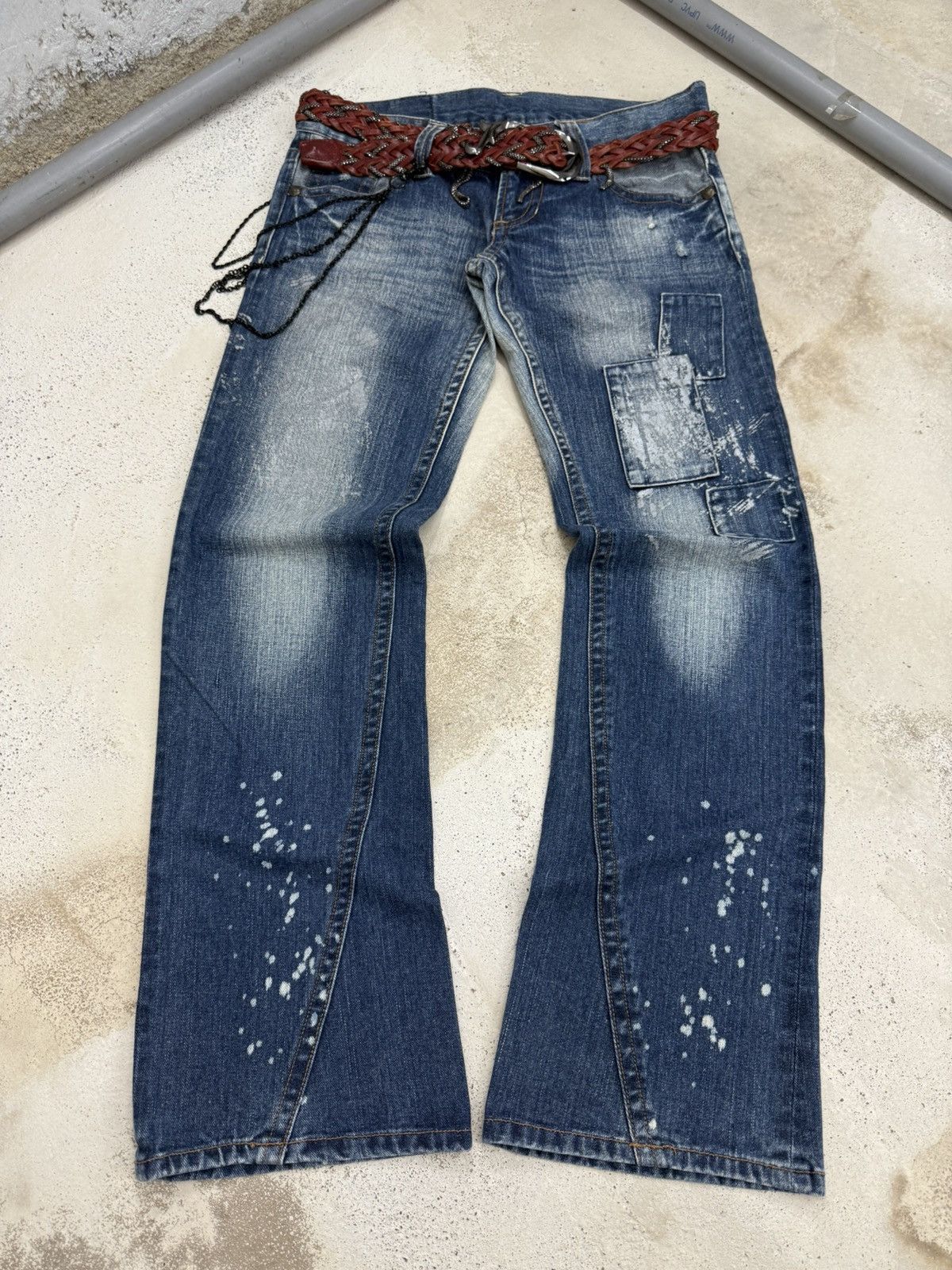 5351 POUR LES HOMMES × Japanese Brand × Le Grande Bleu (L.G.B.) Skybomber Japan Patchwork Painter Low Rise Flared Jeans Size US 30 / EU 46 - 3 Thumbnail
