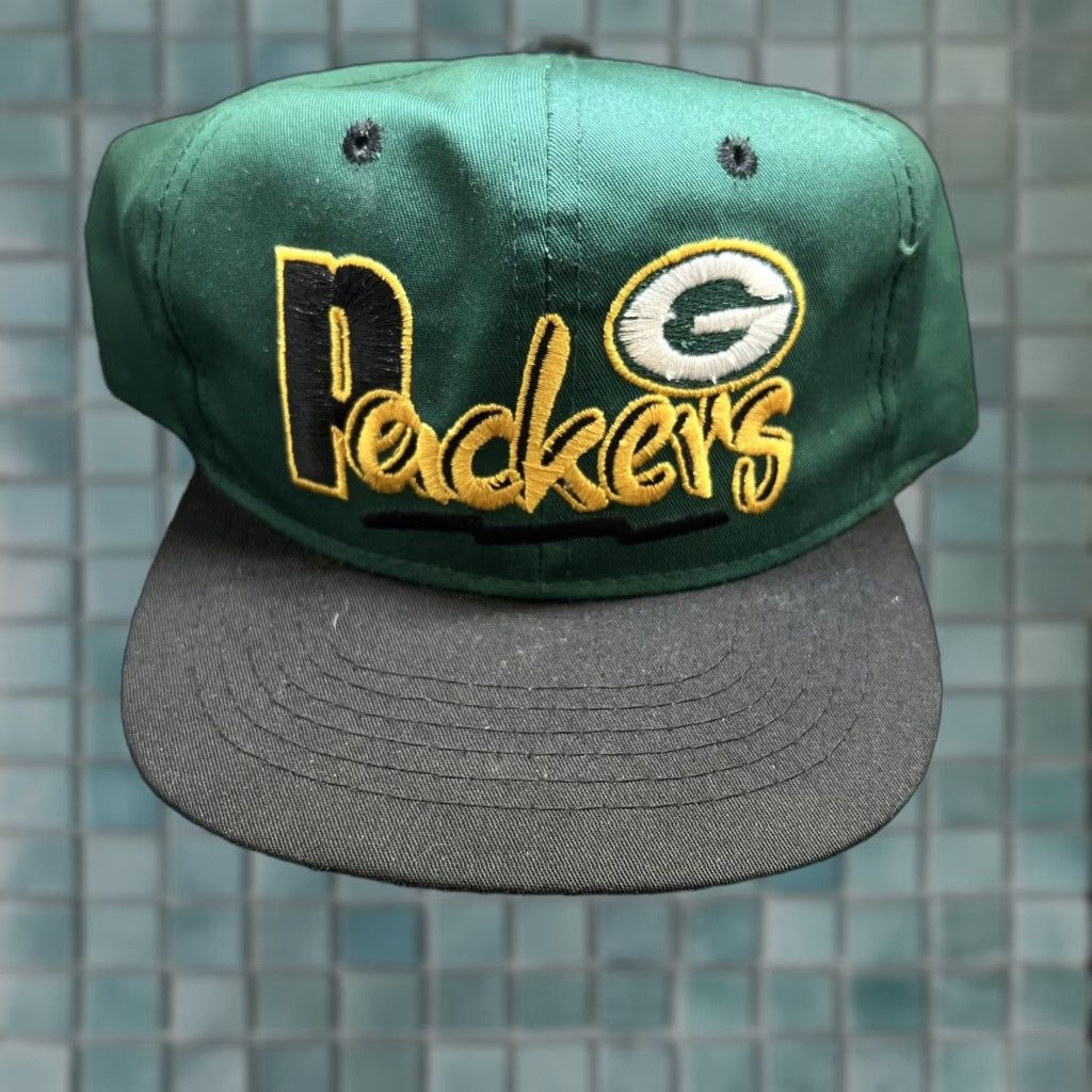 NFL VINTAGE GCC NFL Green Bay Packers Logo Snapback Hat 90s Hat Cap Mens One Size Adjustable Green Cap Hat Size ONE SIZE - 1 Thumbnail