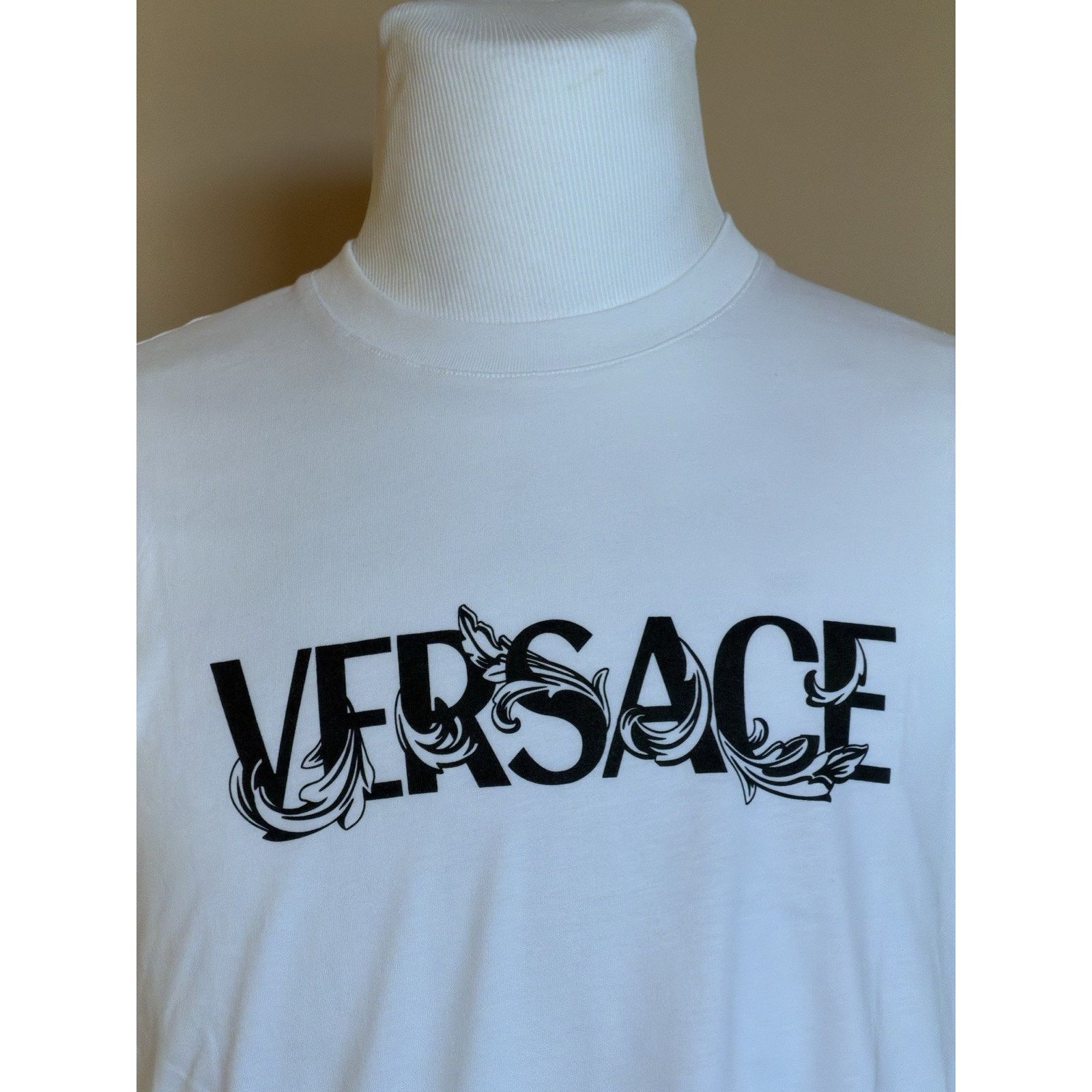 Versace Versace Print Cotton Jersey T-Shirt White/Black M 1014427 Size US M / EU 48-50 / 2 - 3 Thumbnail