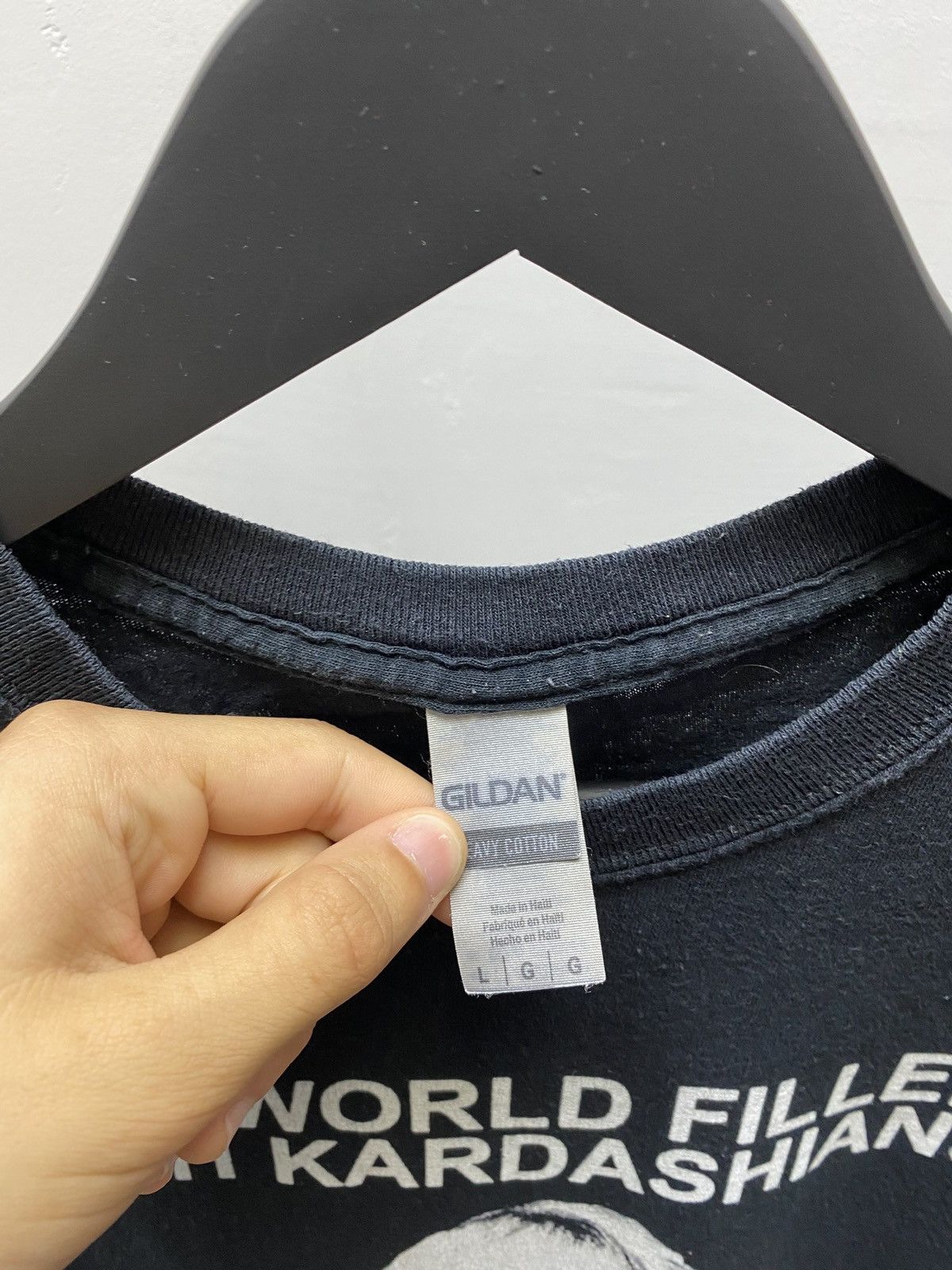 Other Joanna Lumley IN A WORLD FILLED WITH KARDASHIANS BE A PATSY! Size US L / EU 52-54 / 3 - 11 Thumbnail