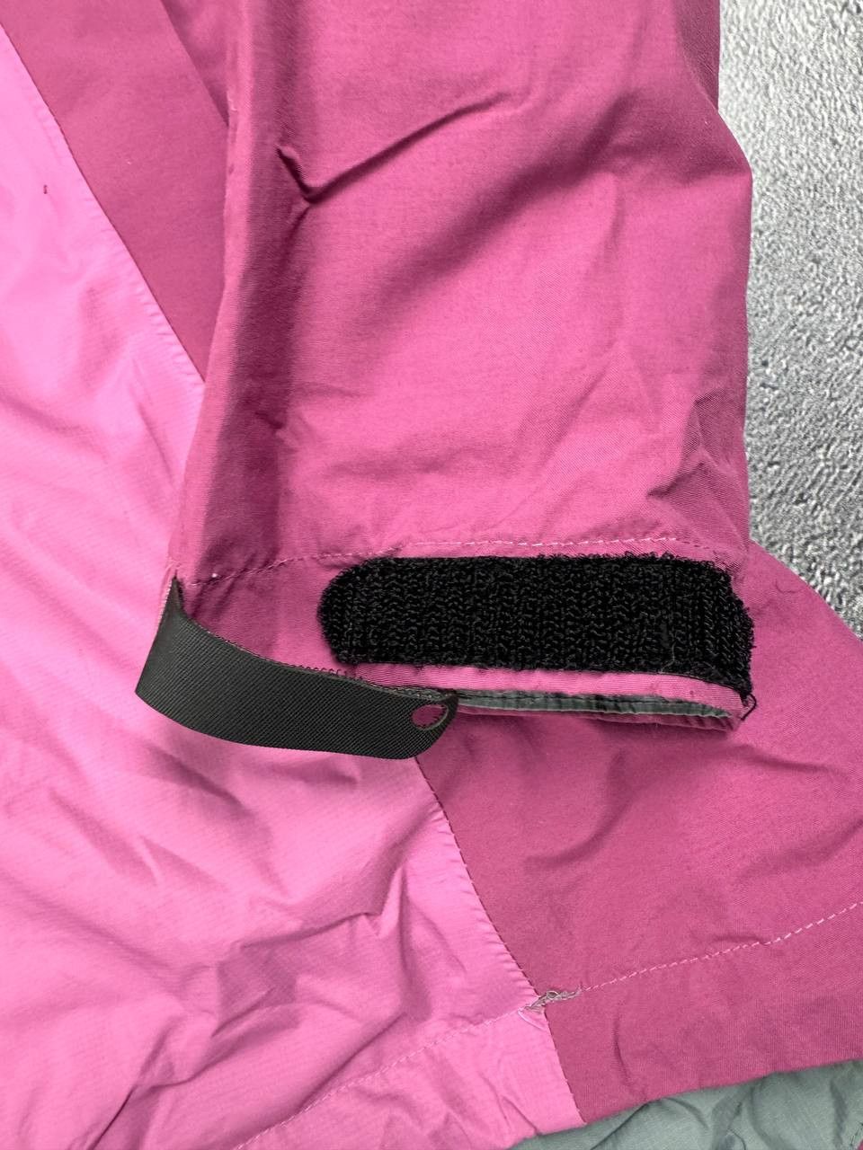 Haglofs Haglofs Gore Tex Outdoor Waterproof Jacket Size M Size M / US 6-8 / IT 42-44 - 12 Thumbnail