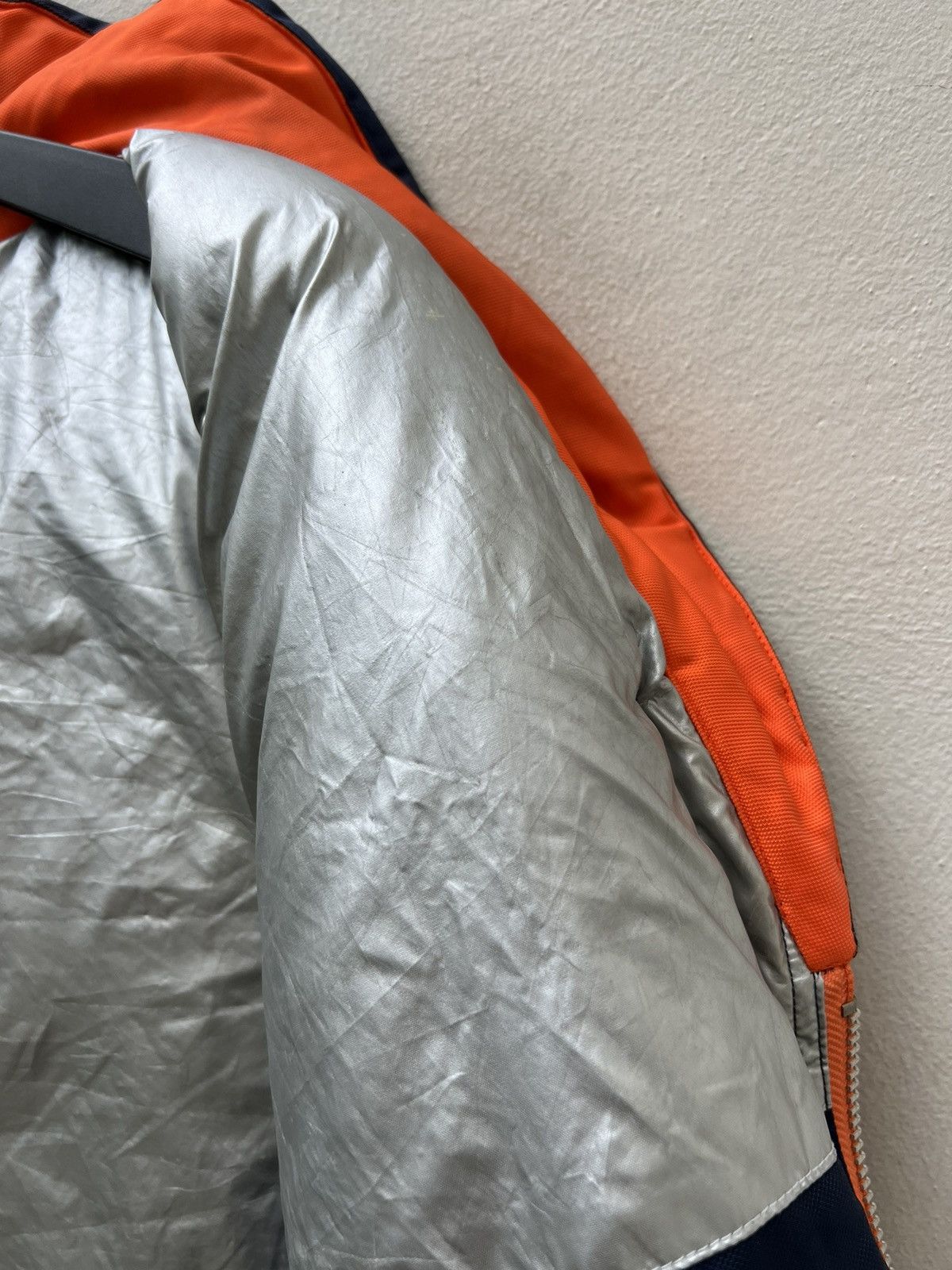 Vintage Vintage Lupo De Mare Sina Cova Orange Down Puffer Vest Size US M / EU 48-50 / 2 - 19 Thumbnail