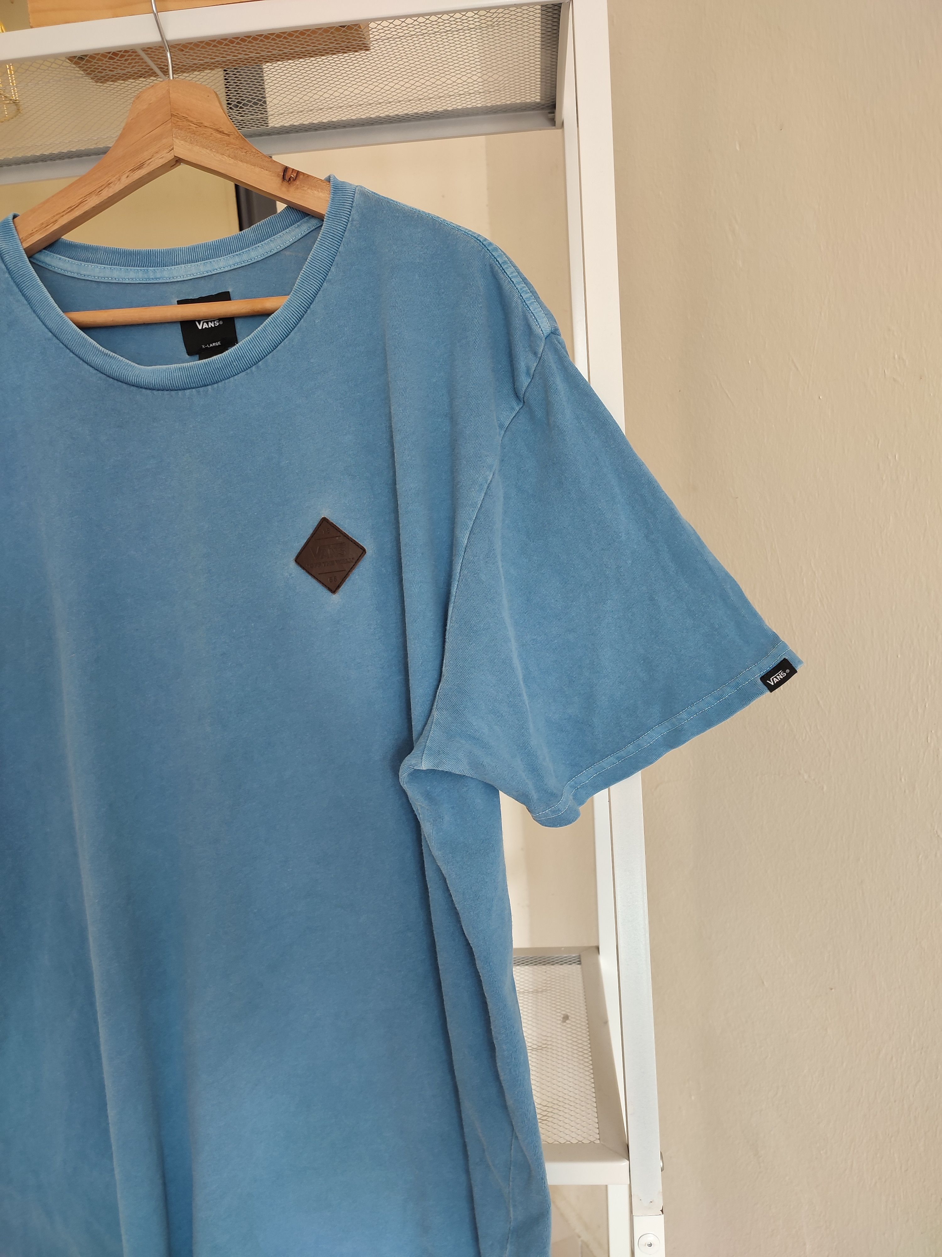 Vans Vtg VANS 'OFF THE WALL' SINCE 1966 SHIRT Size US XL / EU 56 / 4 - 5 Thumbnail