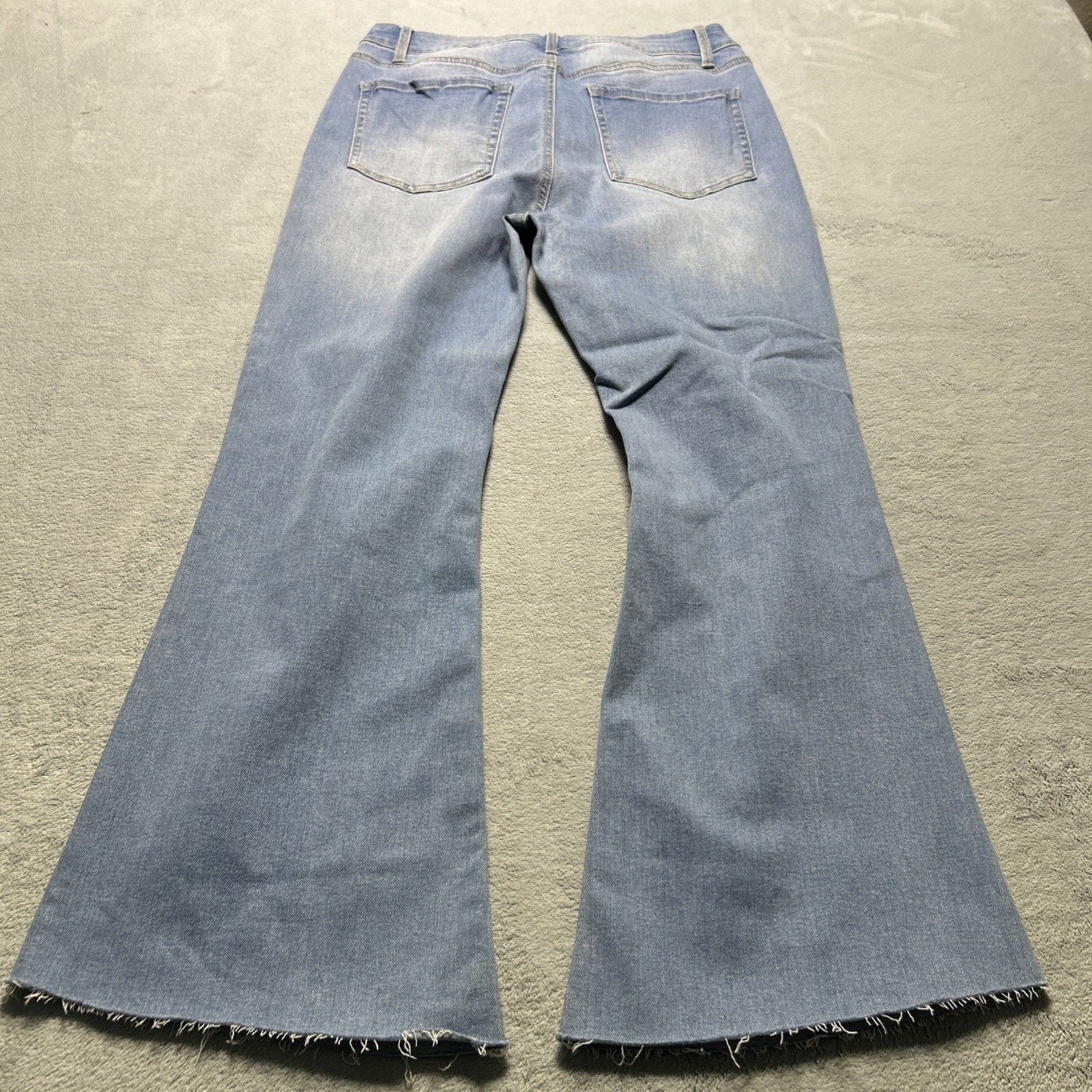 Levi's Beyond Baggy Dojo Flare Jeans Womens 31x27 Raw Hems Hamilton Size 31" - 2 Thumbnail
