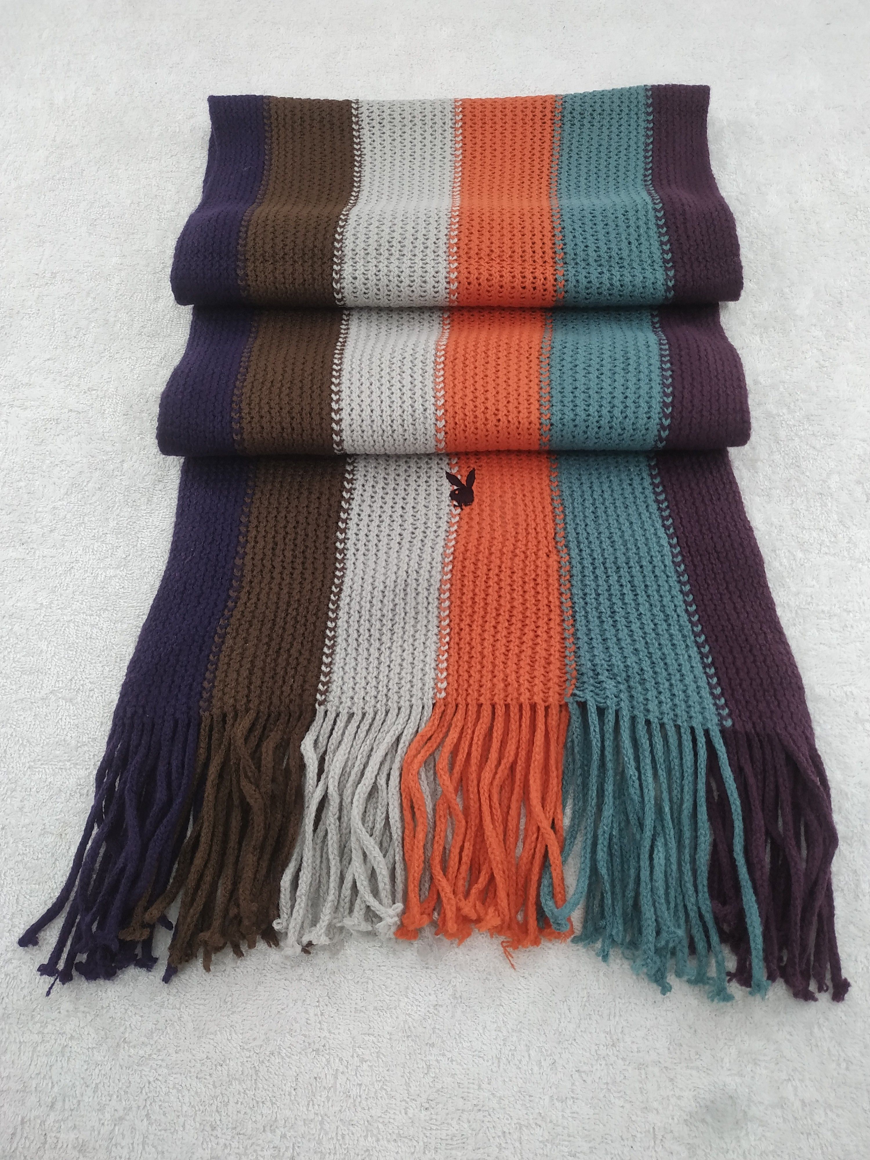 Playboy Vintage PLayboy Scarf/Muffler/Neckwear MF353 Size ONE SIZE - 2 Thumbnail