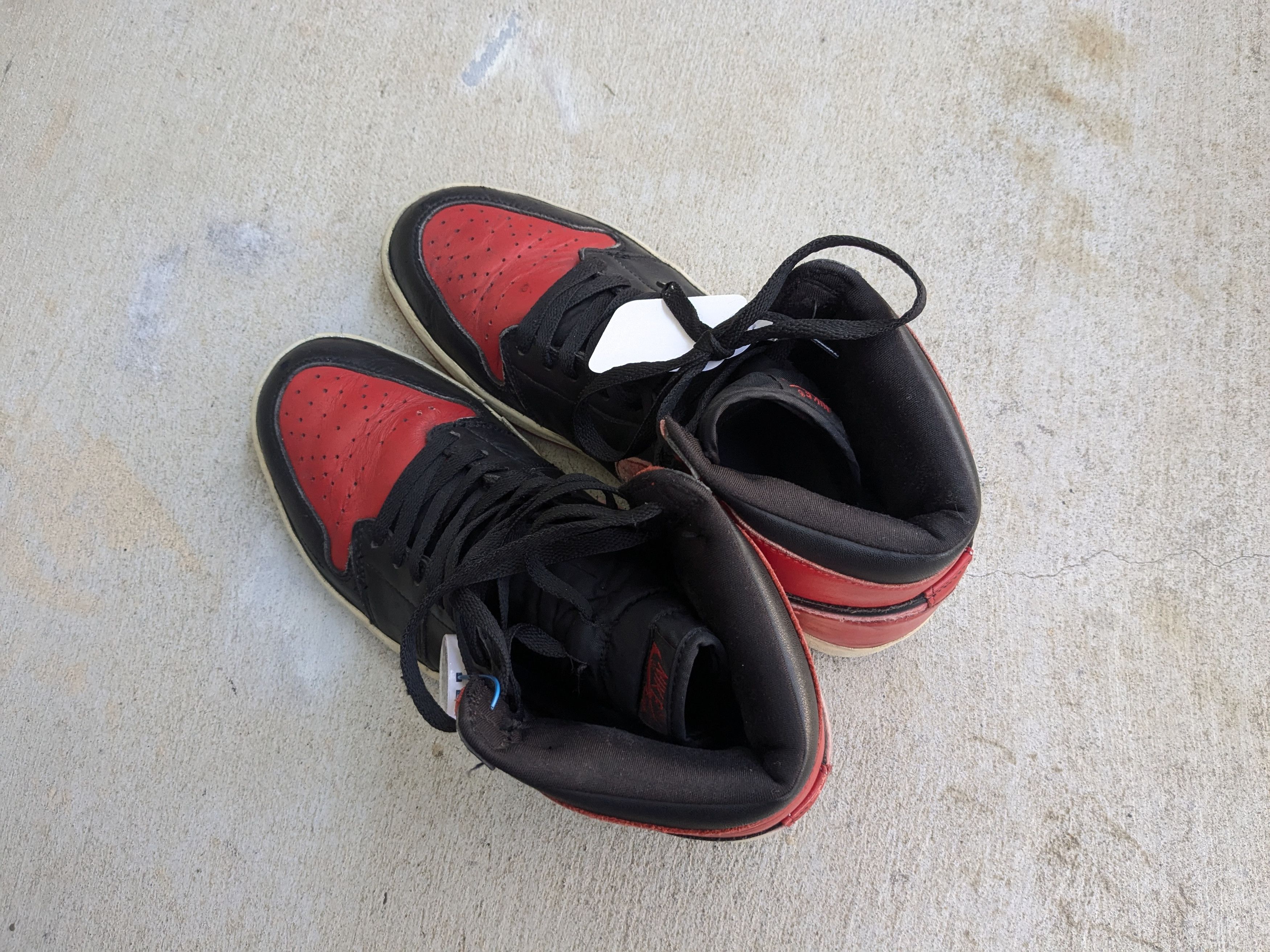 Jordan Brand Nike Air Jordan 1 Bred 2001 High Tops 2001 136066-061 Size US 11.5 / EU 44-45 - 18 Thumbnail