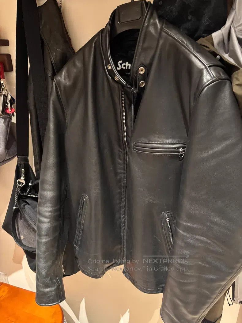 Schott NYC 141 Stand-up collar leather clothing Size US XL / EU 56 / 4 - 1 Thumbnail