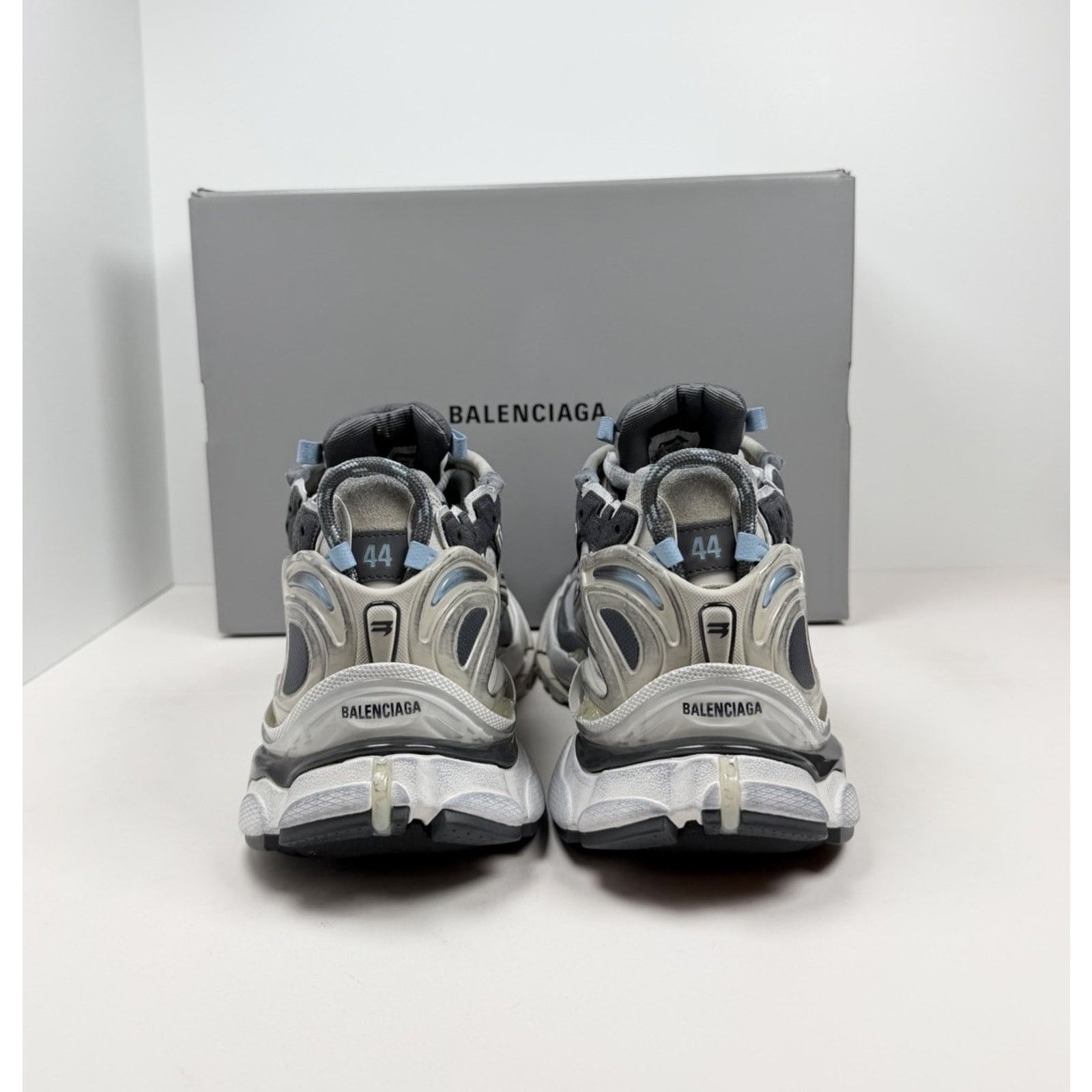 Balenciaga Size 44EU/11US - Balenciaga Runner Distressed Sneakers Size US 11 / EU 44 - 4 Thumbnail