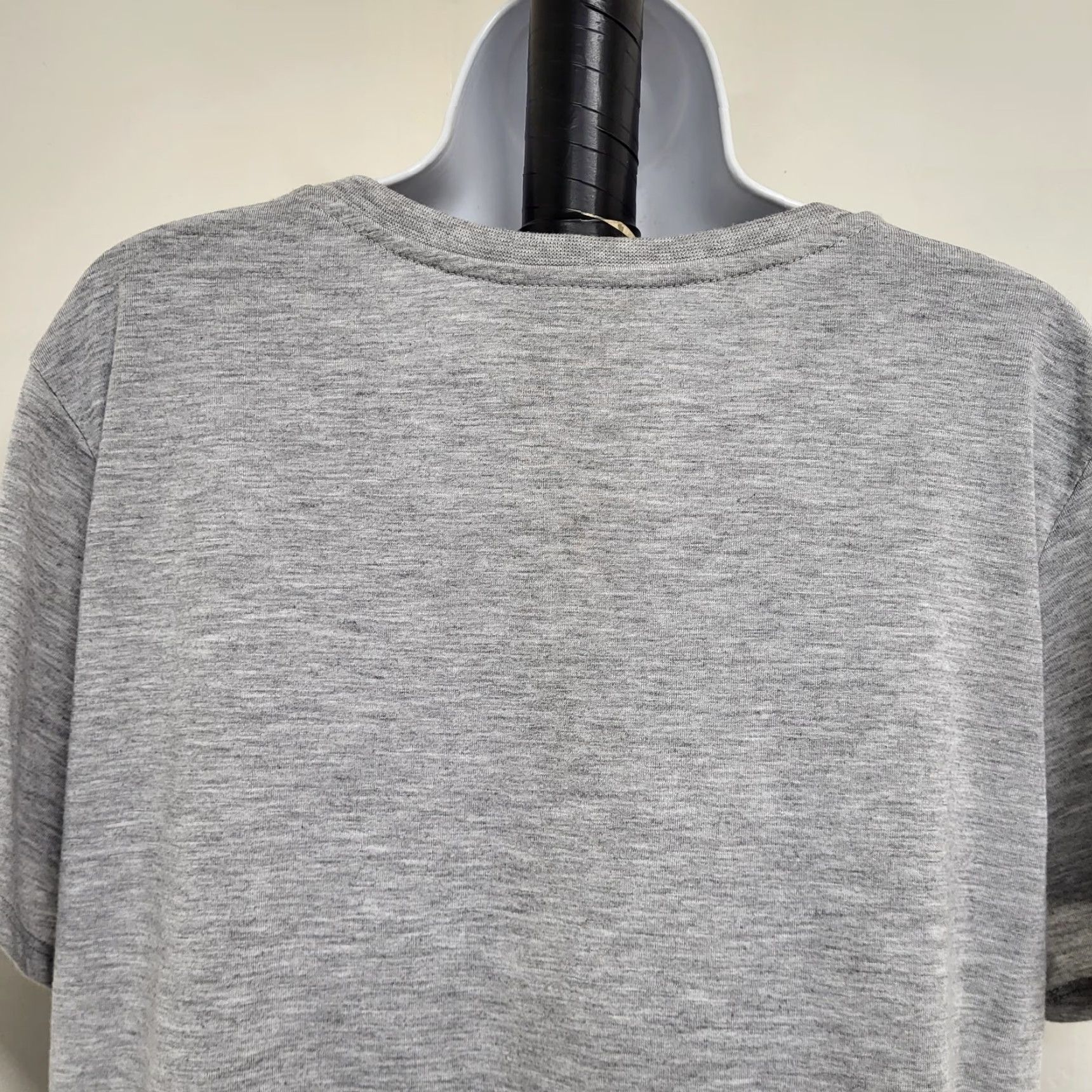 Disney Disney MICKEY MOUSE TShirt Women's Size XXL Flower Power Graphic Heather Gray Shirt Womens XXL Gray Flower Mickey Hoodie? Size XXL / US 16-18 / IT 52-54 - 6 Thumbnail