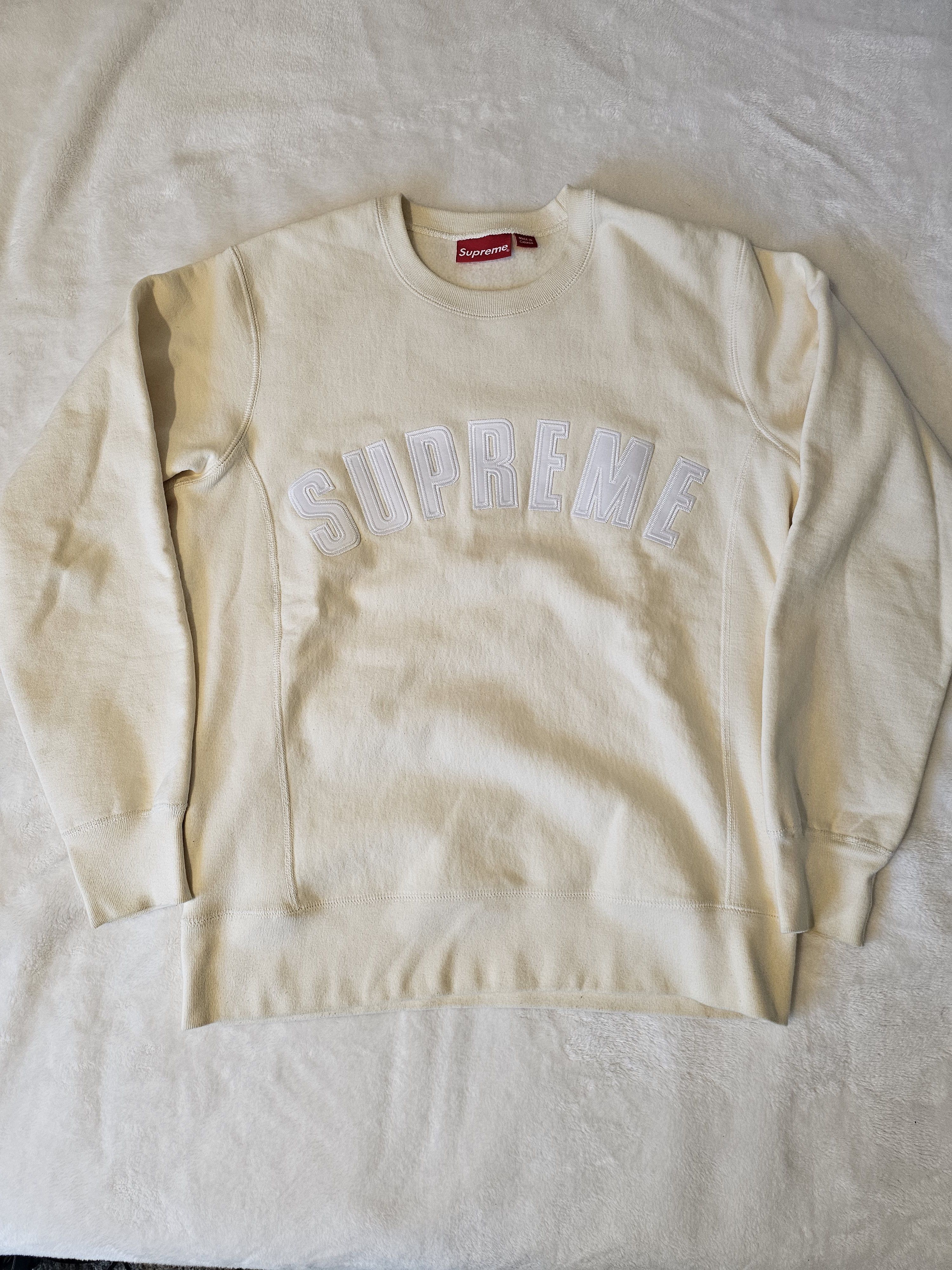 Supreme Supreme FW15 Arc Logo Crewneck Natural Beige Medium Size US M / EU 48-50 / 2 - 1 Thumbnail