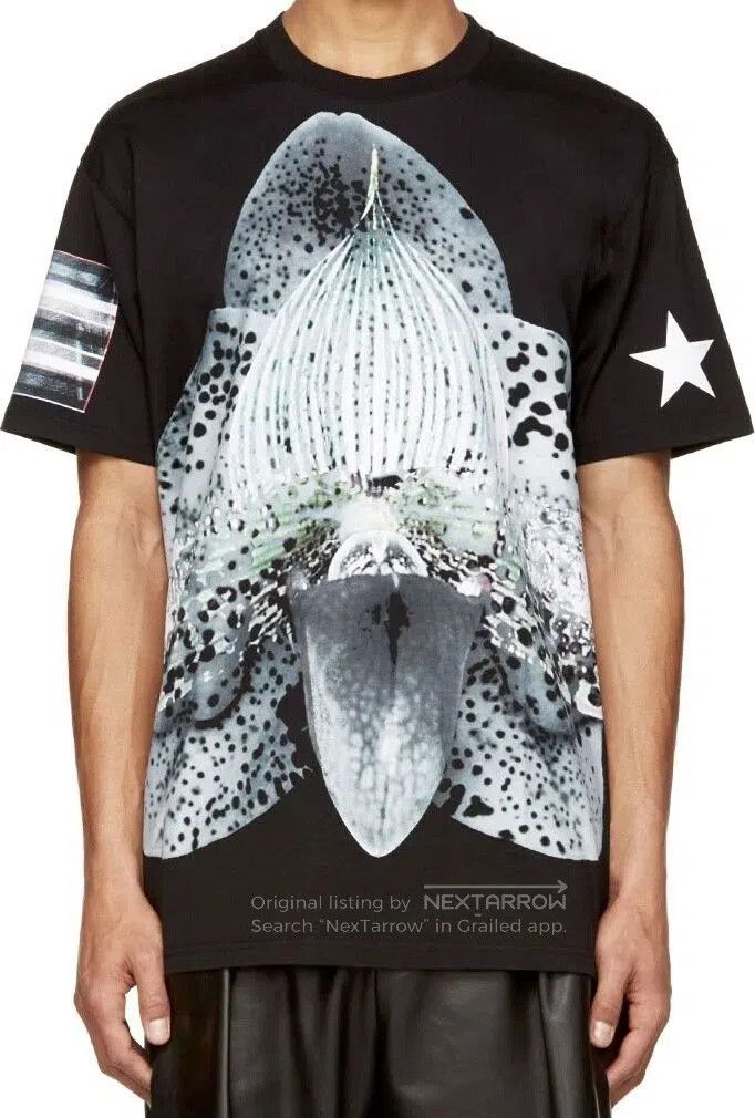 Givenchy Givenchy Orchid T-Shirt for Oversized Wear. Size US M / EU 48-50 / 2 - 7 Thumbnail