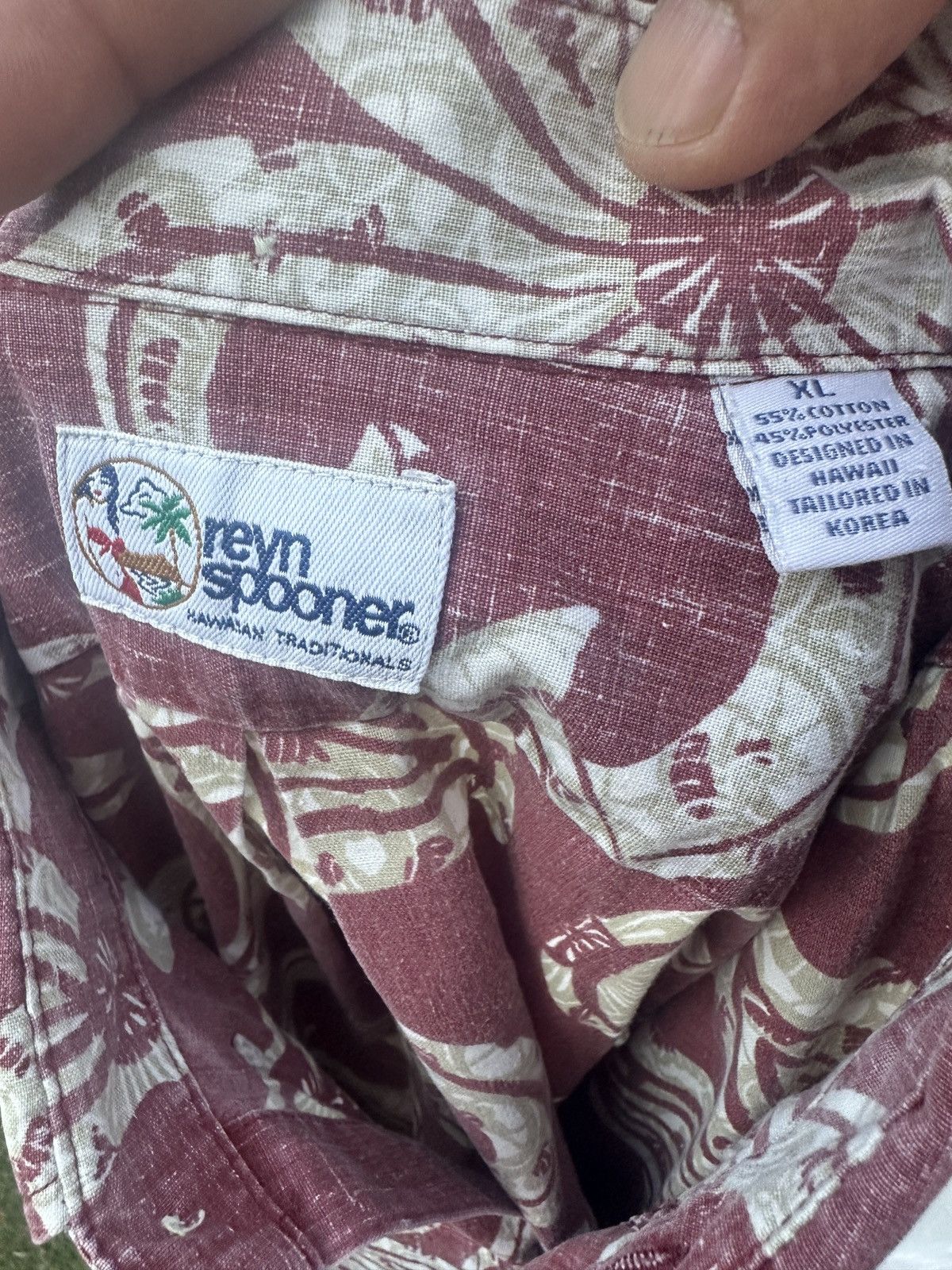 Reyn Spooner PreOwned Reyn Spooner Red Hawaiian Print Men's XL Size US XL / EU 56 / 4 - 4 Thumbnail