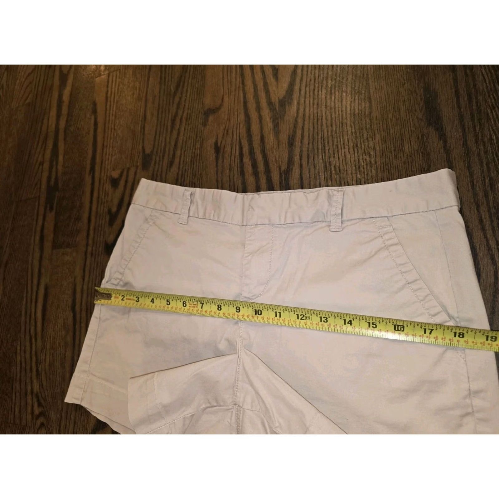Calvin Klein CALVIN KLEIN White Stretch Cotton 3.5" Casual Summer Shorts Size 10 Women Woven Chino Linen Summer Casual Mens Womens Size 32" / US 10 / IT 46 - 3 Thumbnail