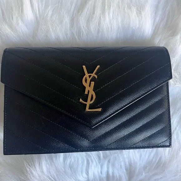 Saint Laurent Paris o1b1hav110824 Size: OS / Cassandre Chain Wallet in Black Size ONE SIZE - 6 Thumbnail