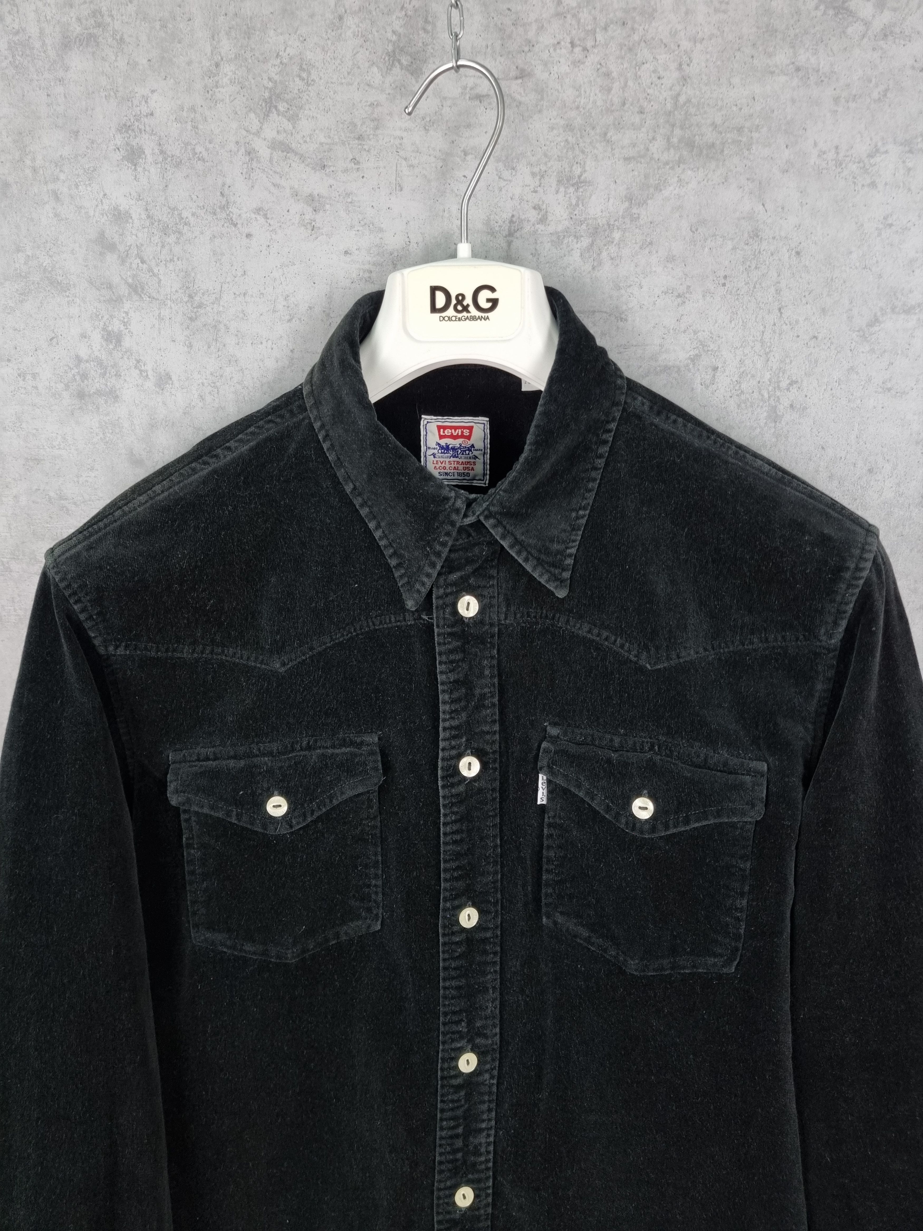 Levi's × Levi's Vintage Clothing Levis Deep Black Velvet Corduroy Cowboy Shirt Size US M / EU 48-50 / 2 - 5 Thumbnail