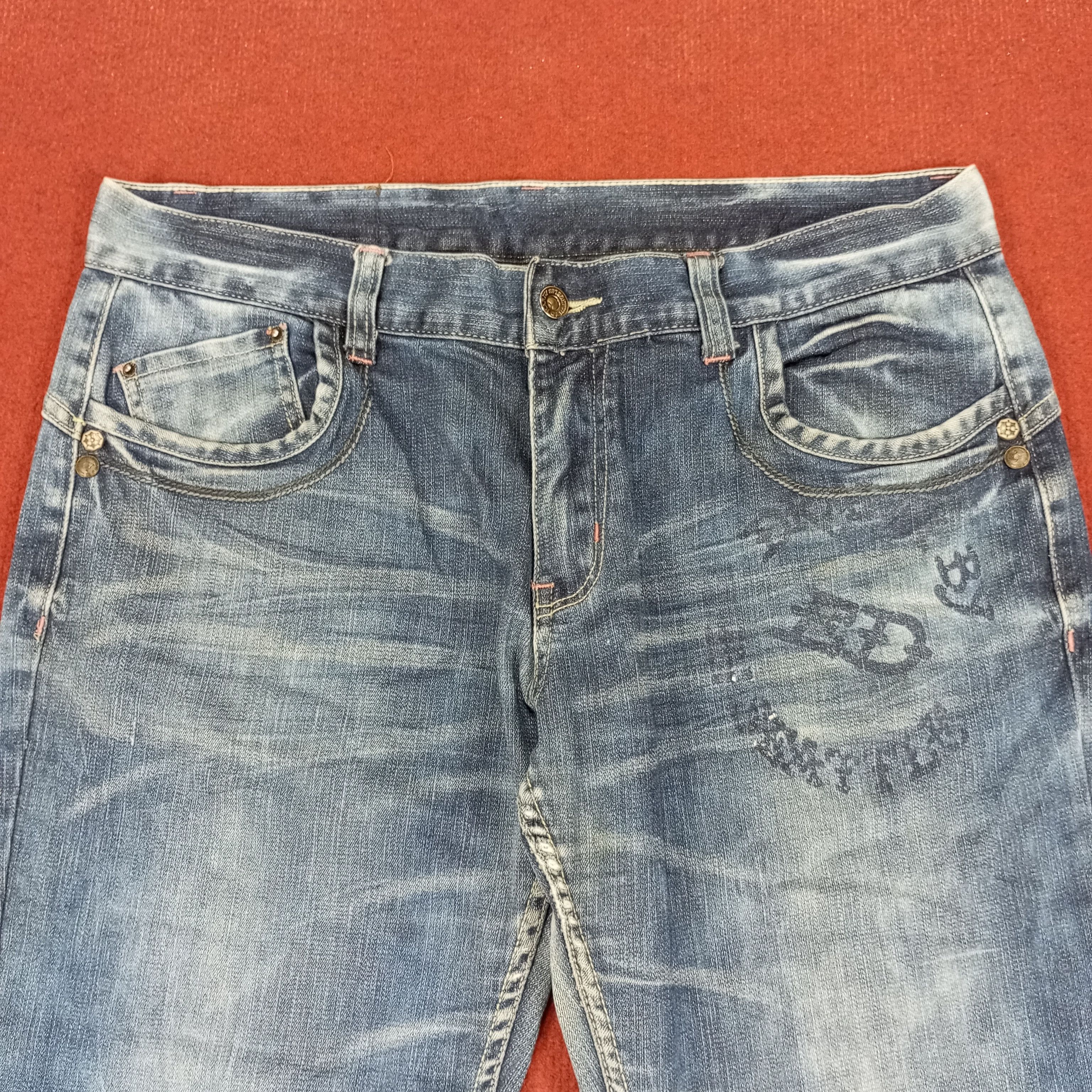 Christian Audigier × Ed Hardy × Vintage Ed Hardy Skulls Design Streetwear Style Jeans Size US 35 - 5 Thumbnail