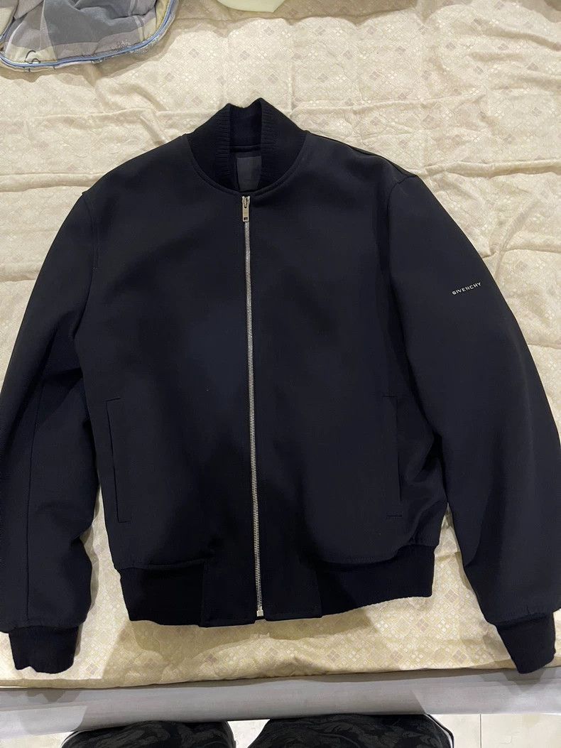 Givenchy Givenchy Wool coat, size 178, 145 pounds, fits well Size US M / EU 48-50 / 2 - 1 Thumbnail