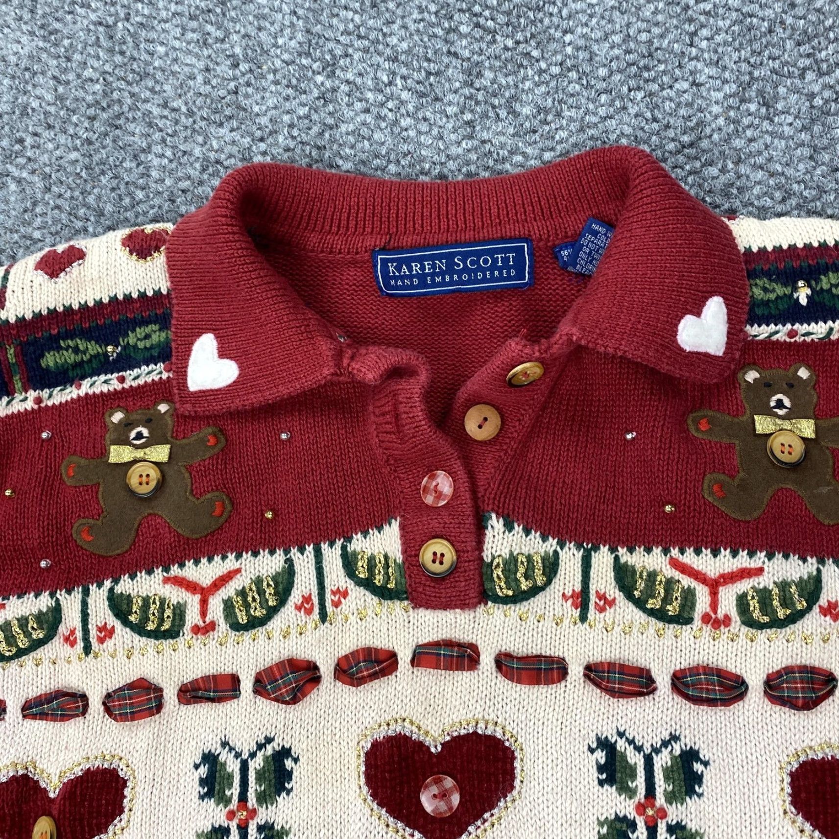 Vintage VINTAGE Karen Scott Sweater Womens Large Red Hand Embroidered Holiday Bears Snowmen Hearts Fair Isle Pullover Christmas Womens Size L / US 10 / IT 46 - 2 Thumbnail