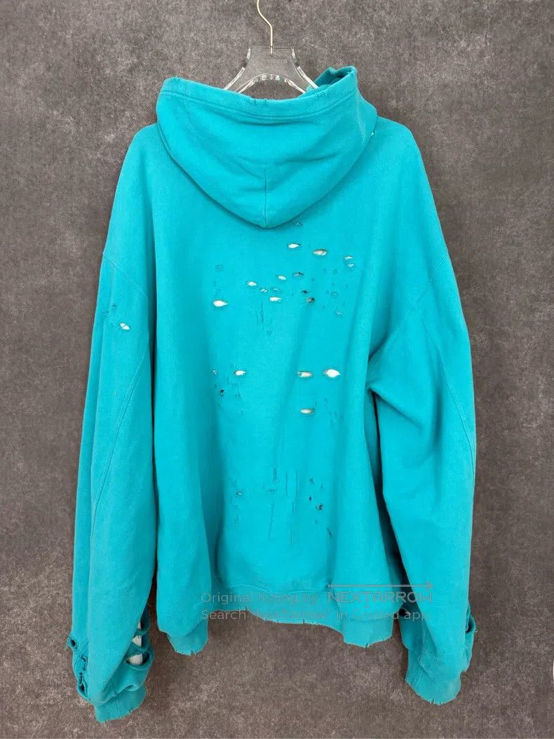 Balenciaga Balenciaga Large Destroyed Letter Print Hooded Sweatshirt Size US L / EU 52-54 / 3 - 2 Thumbnail