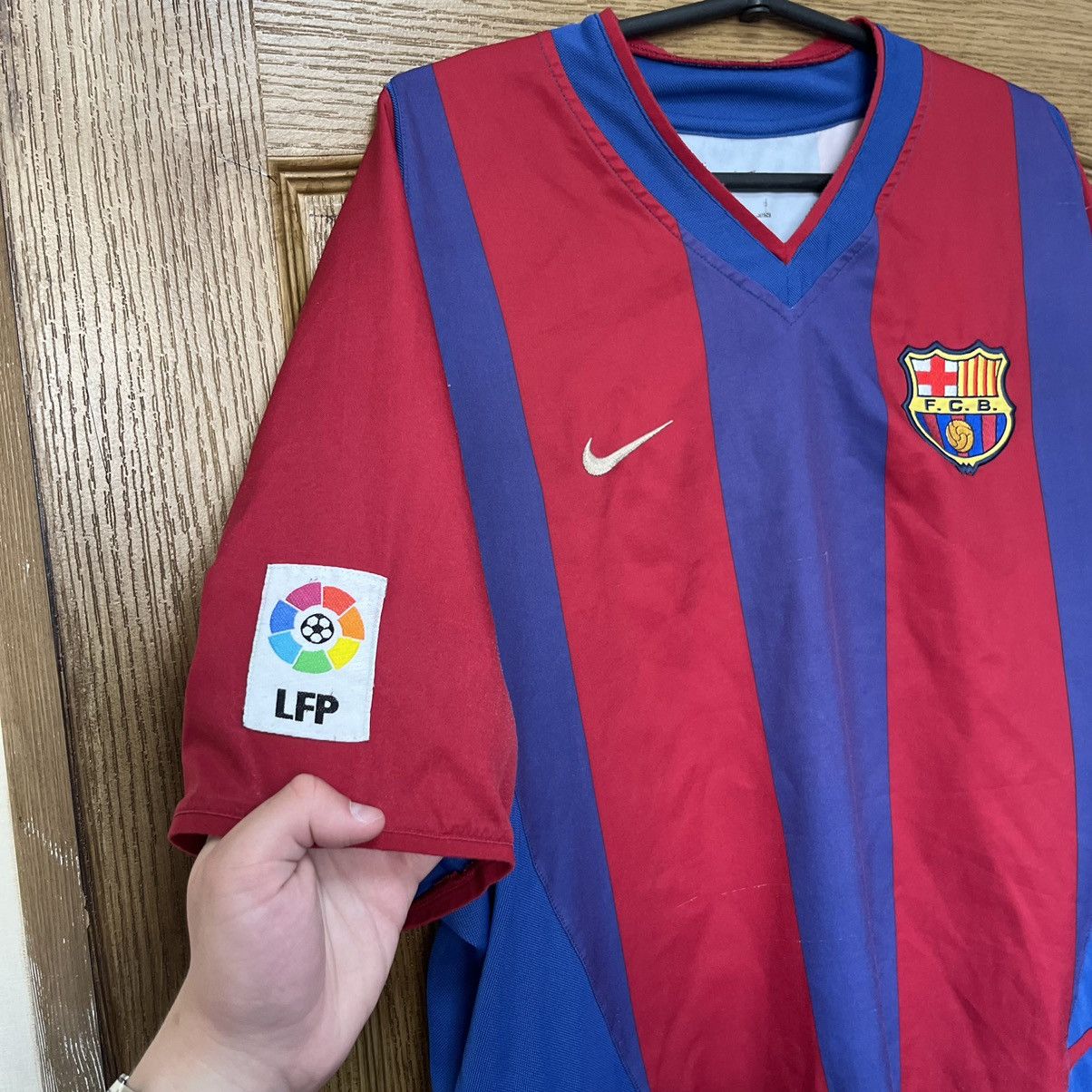 Nike Nike Barcelona vintage football jersey 90s Size US L / EU 52-54 / 3 - 4 Thumbnail