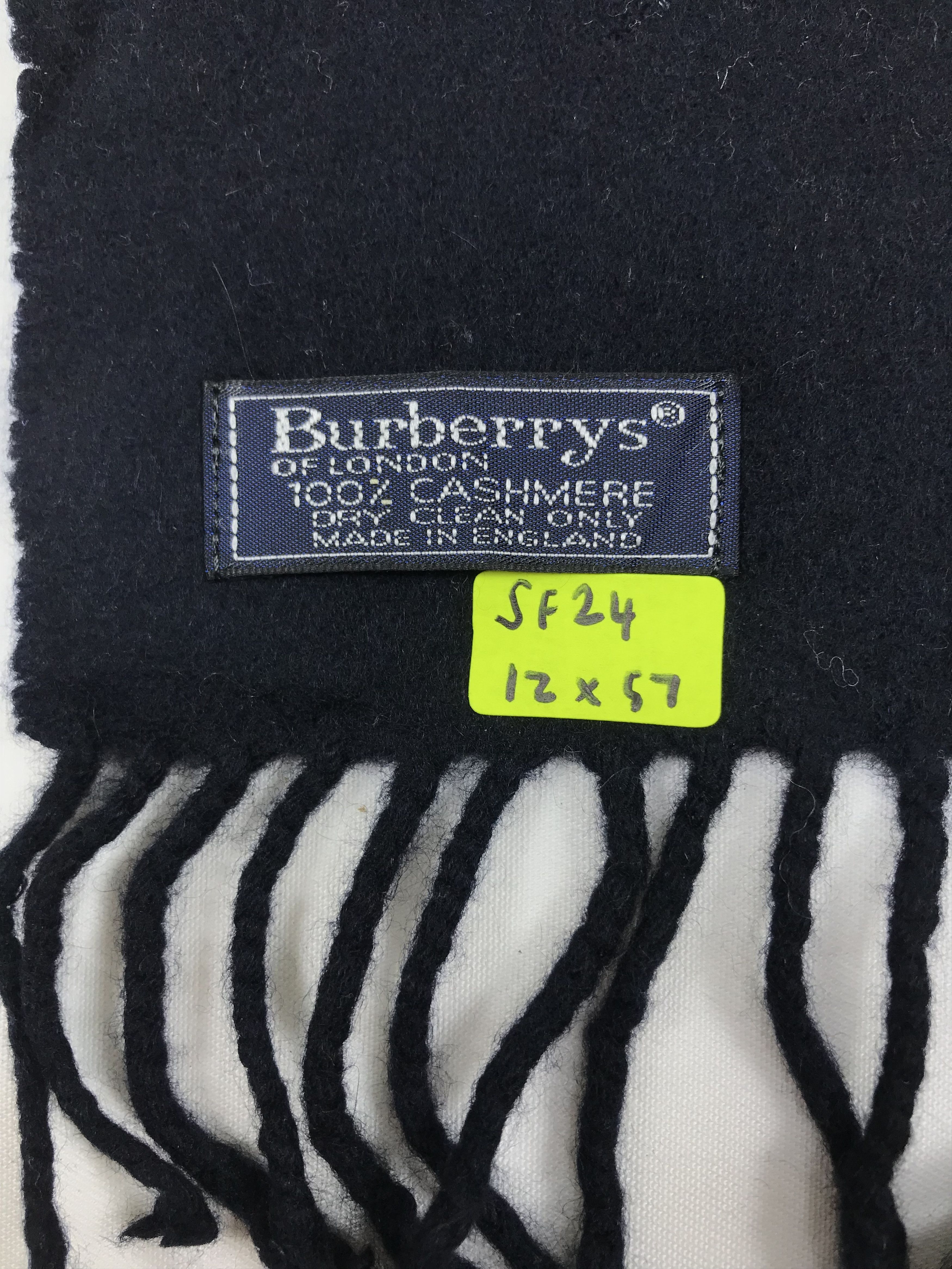 Burberry Burberry Scarf / Muffler / Neckwear Size ONE SIZE - 5 Thumbnail
