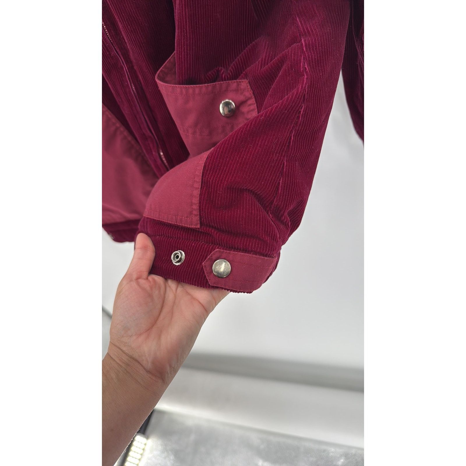 Vintage Vintage Ispo International Corduroy Sherpa lined Jacket M Size US M / EU 48-50 / 2 - 7 Thumbnail