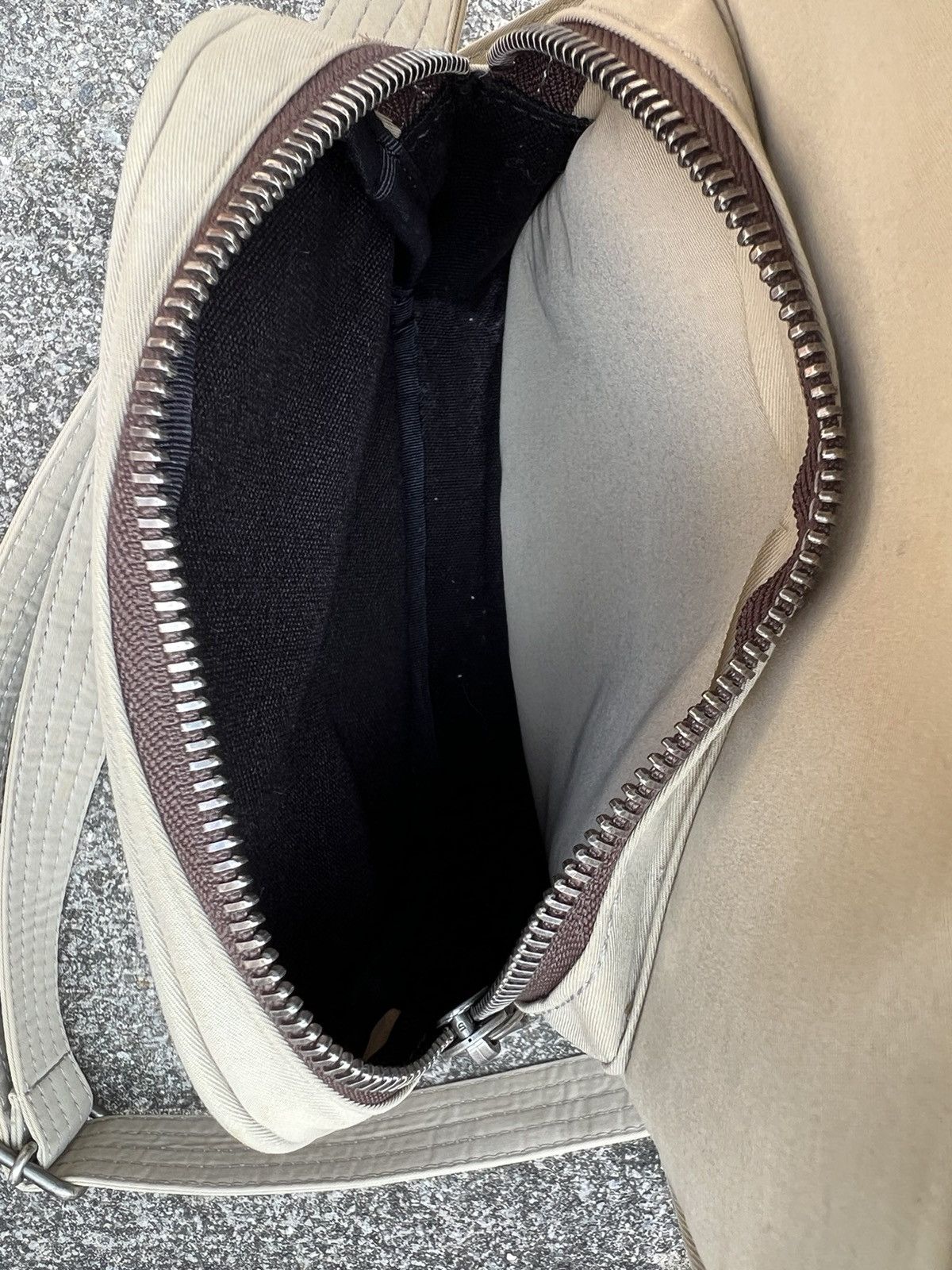 Dries Van Noten × Vintage Vintage Dries Van Noten Sling Bag Size ONE SIZE - 20 Thumbnail