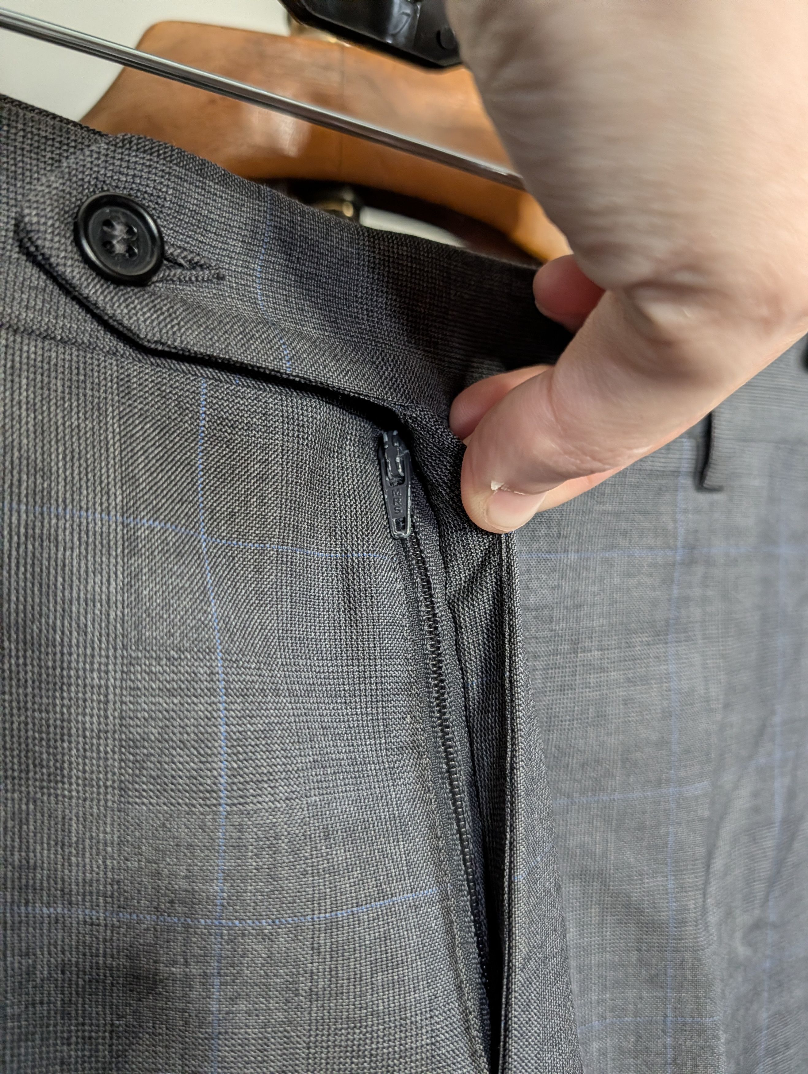 Canali Gray plaid cuffed Woolmark wool Italian trousers 37" Size US 37 - 6 Thumbnail