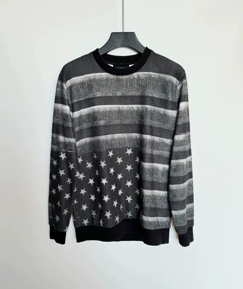 Givenchy Striped Star Print Sweatshirt - yw