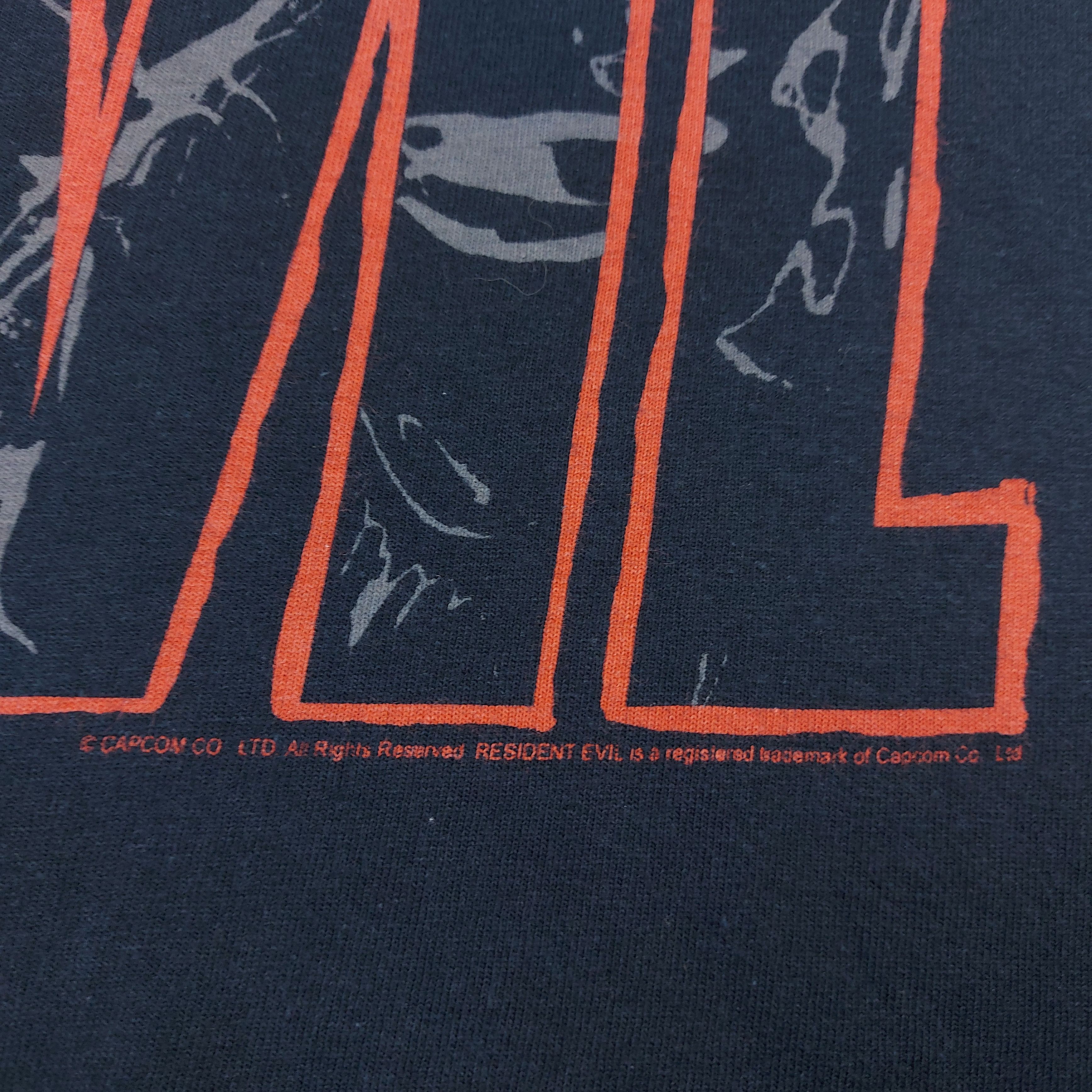Nintendo Vintage 2006 Resident Evil Deadly Silence Tyrant T-002 TEE Size US S / EU 44-46 / 1 - 3 Thumbnail
