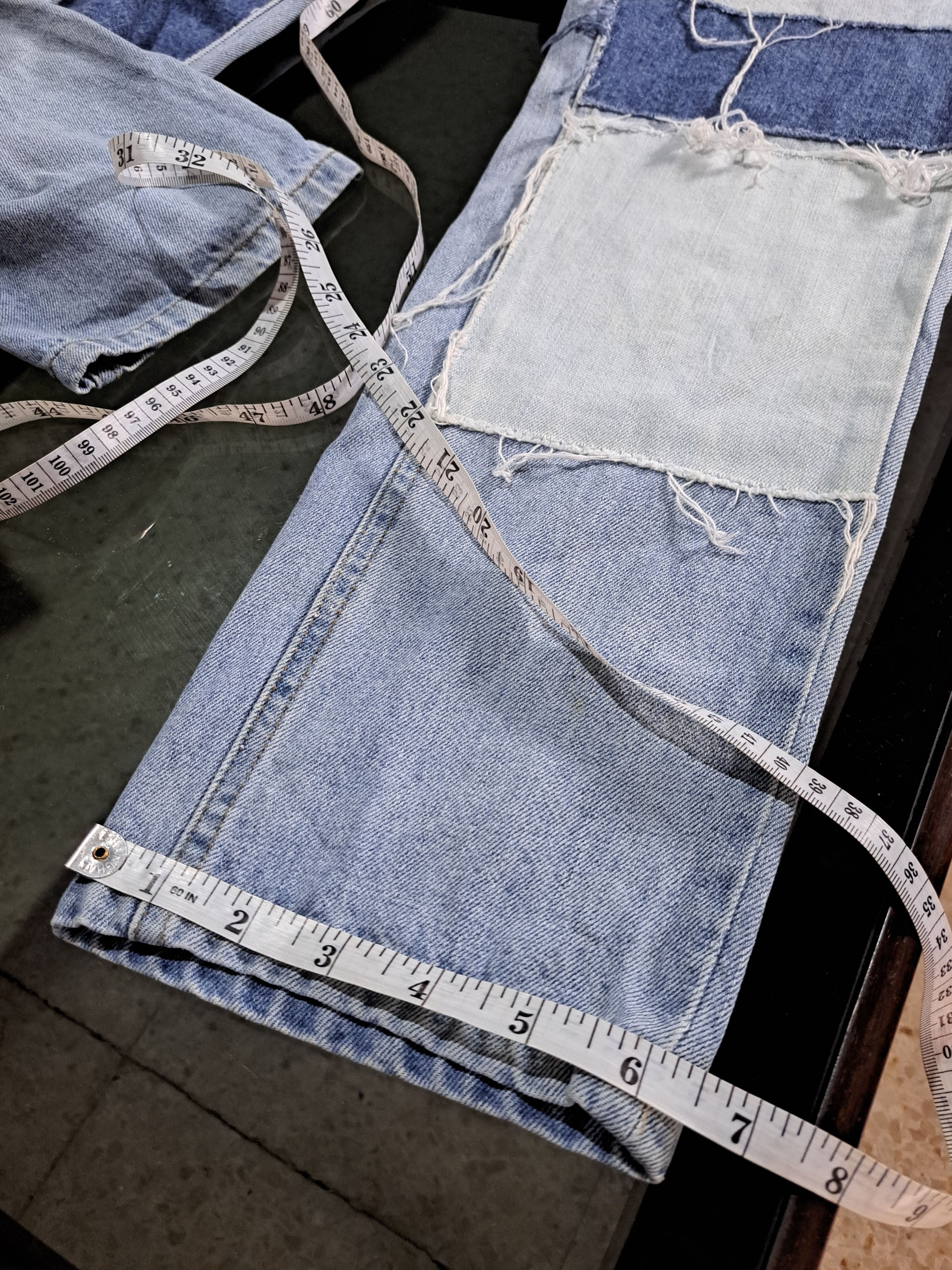 Victoria Beckham Victoria Beckham mid Rise Jeans Patcwork Womens Size 27 Size 27" / US 4 / IT 40 - 16 Thumbnail