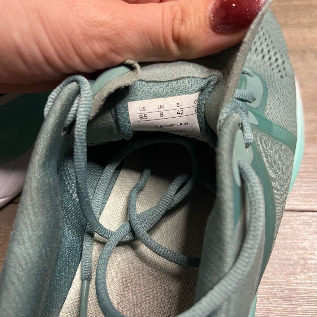 Lululemon Lululemon Blue Athletic Workout Sneaker Women 9.5 Size US 9.5 / IT 39.5 - 8 Thumbnail