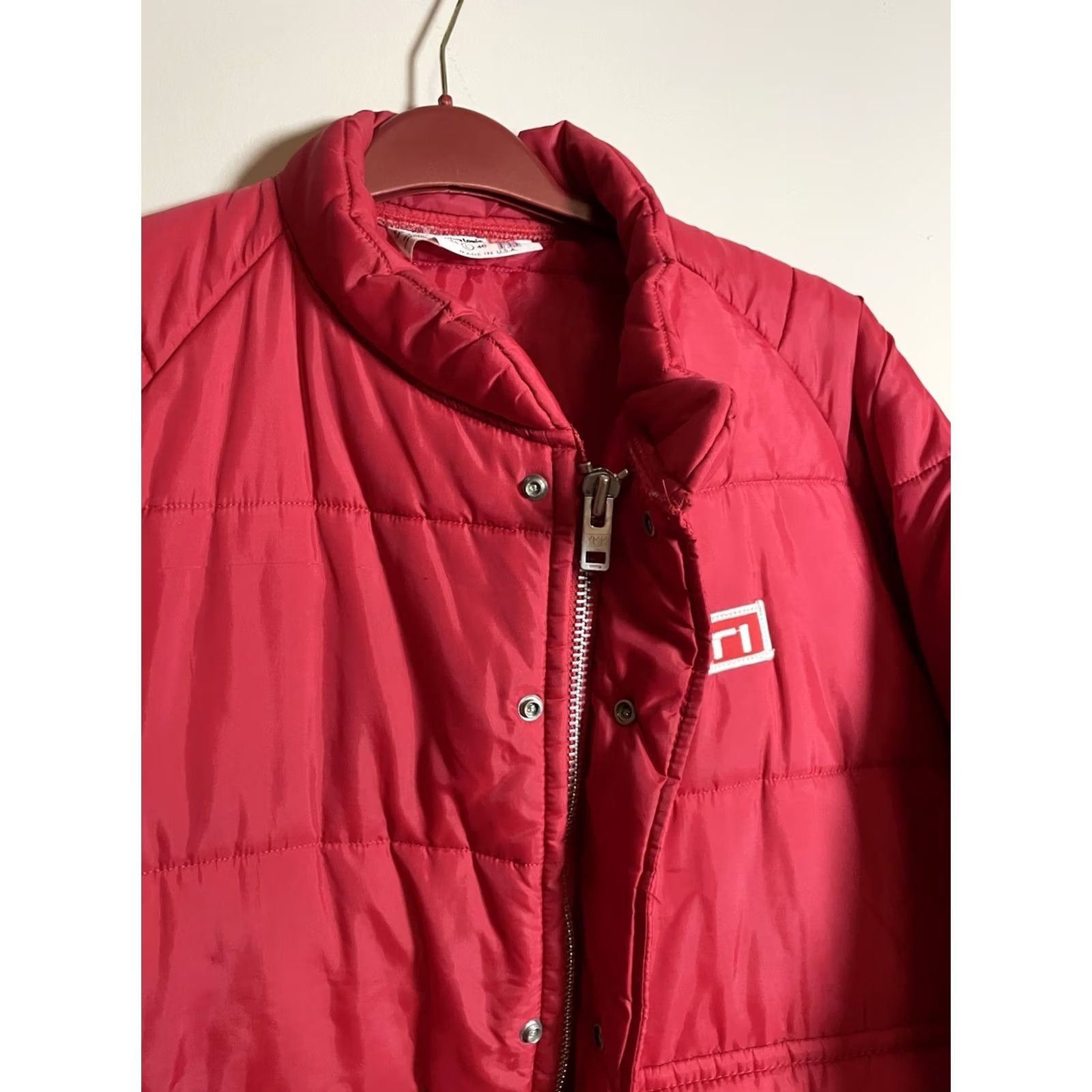 Vintage VINTAGE King Louie Pro Fit Hilti Puffer Jacket Men L Red Full Zip 80s 90s Outdoor Style Carded A629 Size US L / EU 52-54 / 3 - 2 Thumbnail