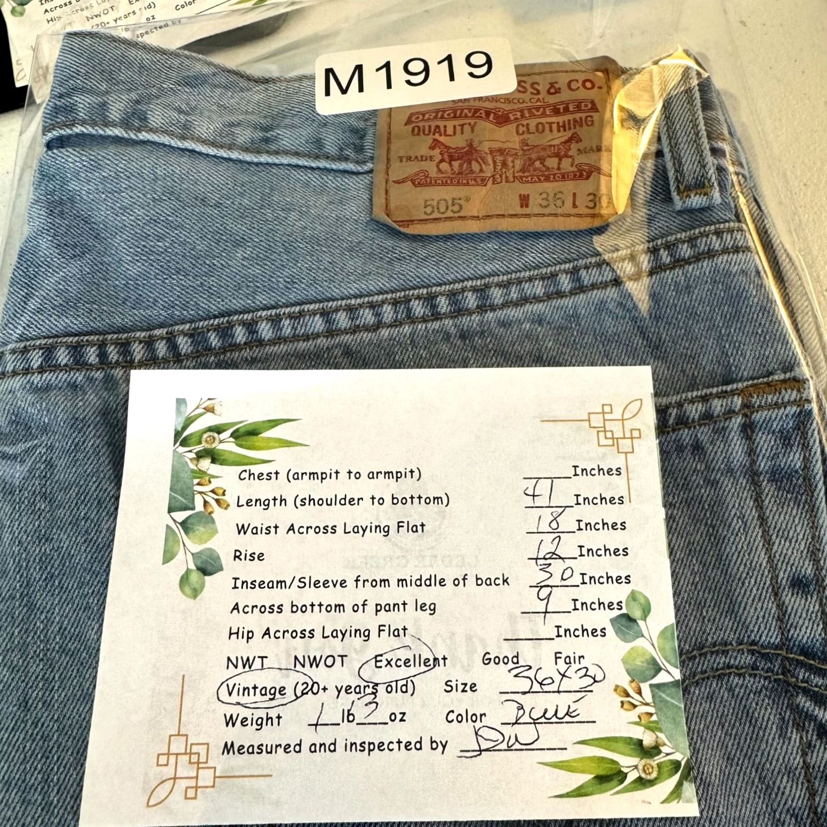 Levi's VINTAGE Levi's 505 Jeans Mens 36x30 Blue Denim Regular Fit Mid Rise Zip Fly Size US 36 / EU 52 - 8 Thumbnail