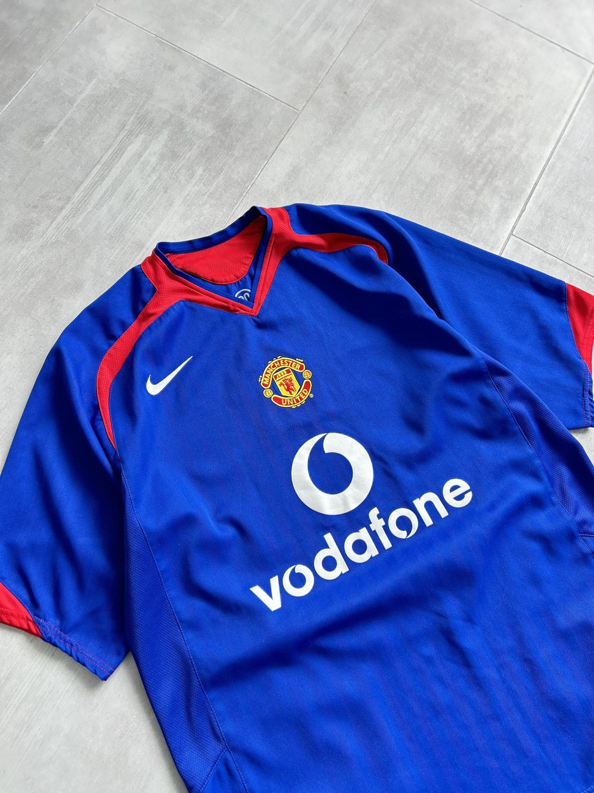 Nike Manchester United Nike 2005-06 Away Soccer Jersey Shirt Size US M / EU 48-50 / 2 - 3 Thumbnail