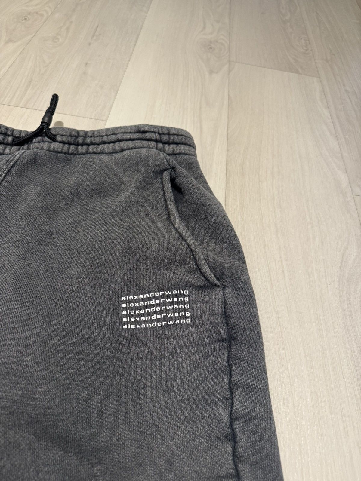 Alexander Wang Alexander Wang Sweats Size US 32 / EU 48 - 2 Thumbnail