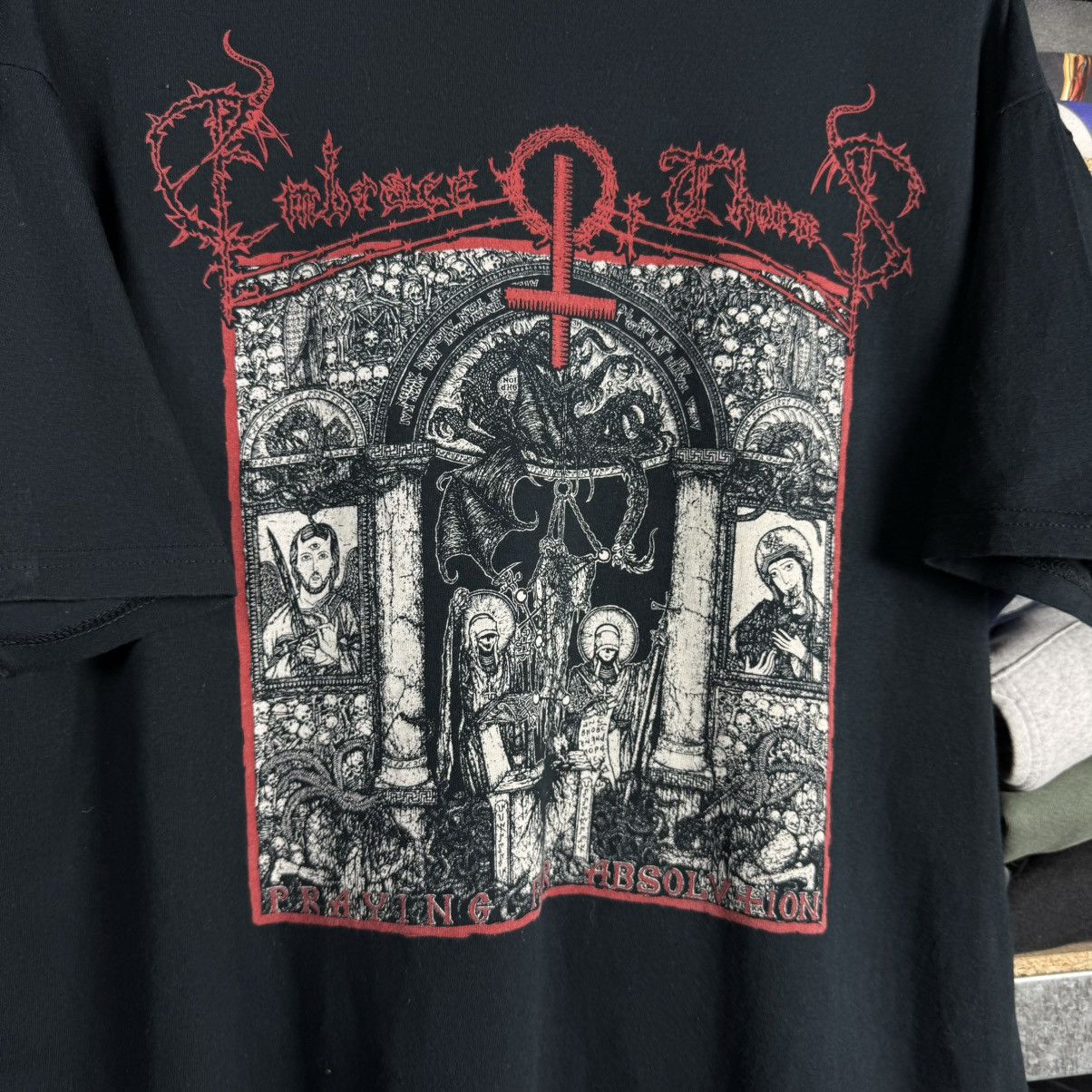 Band Tees × Vintage VINTAGE 2011 EMBRACE OF THORNS PRAYER FOR ABSOLUTION T-SHIRT Size US XL / EU 56 / 4 - 3 Thumbnail
