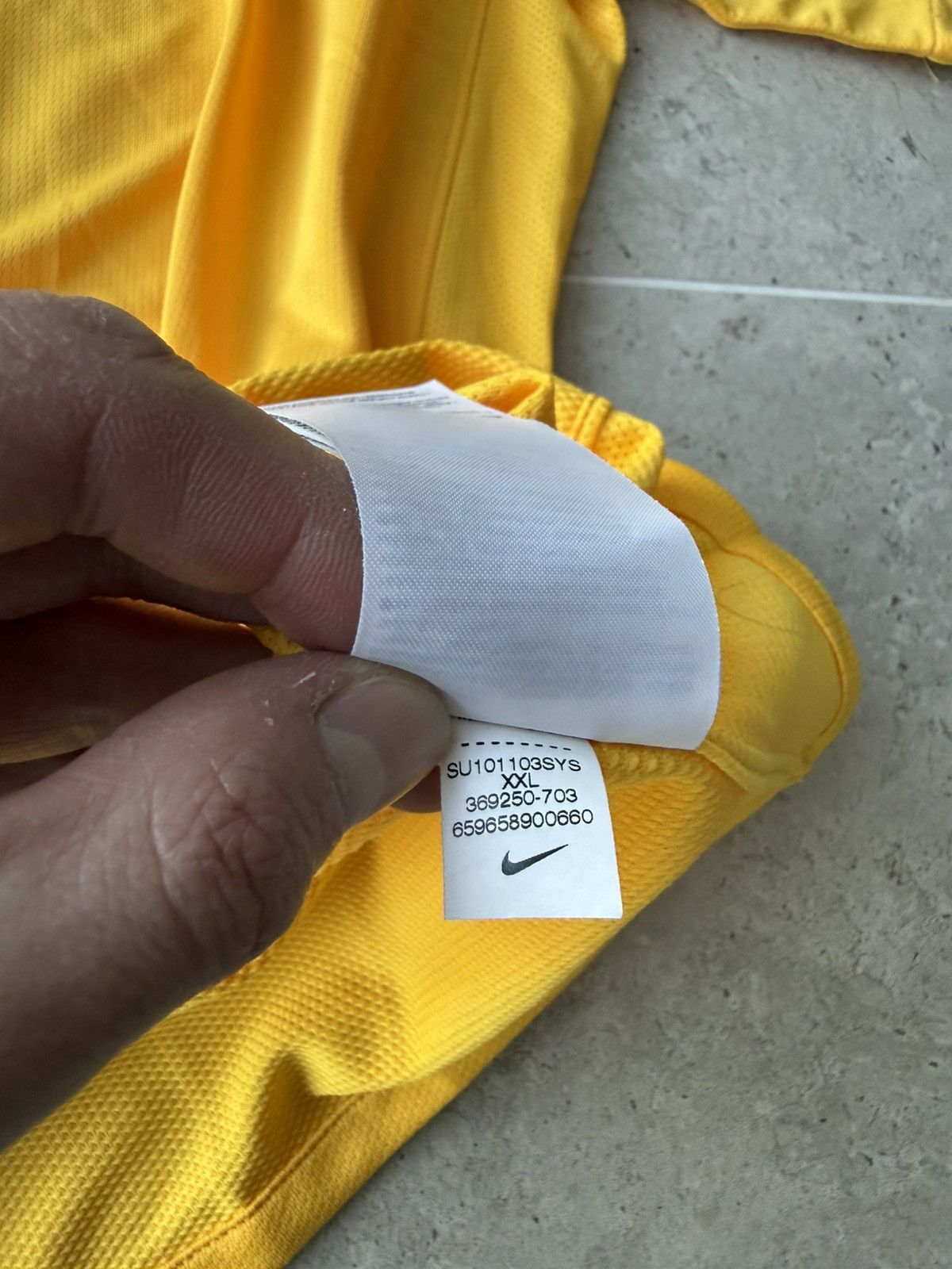 Nike Nike Brazil 2010/2011 jersey blokecore authentic Size US XXL / EU 58 / 5 - 5 Thumbnail