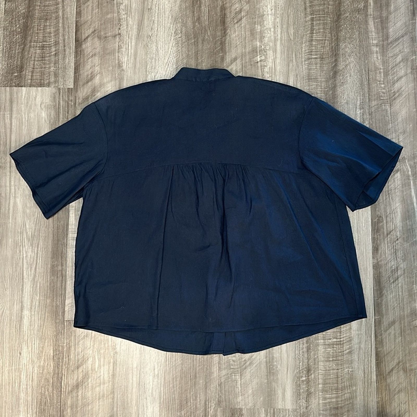 Vince Vince Shirred Band Collar Linen Blend Blouse - Medium Size M / US 6-8 / IT 42-44 - 2 Thumbnail