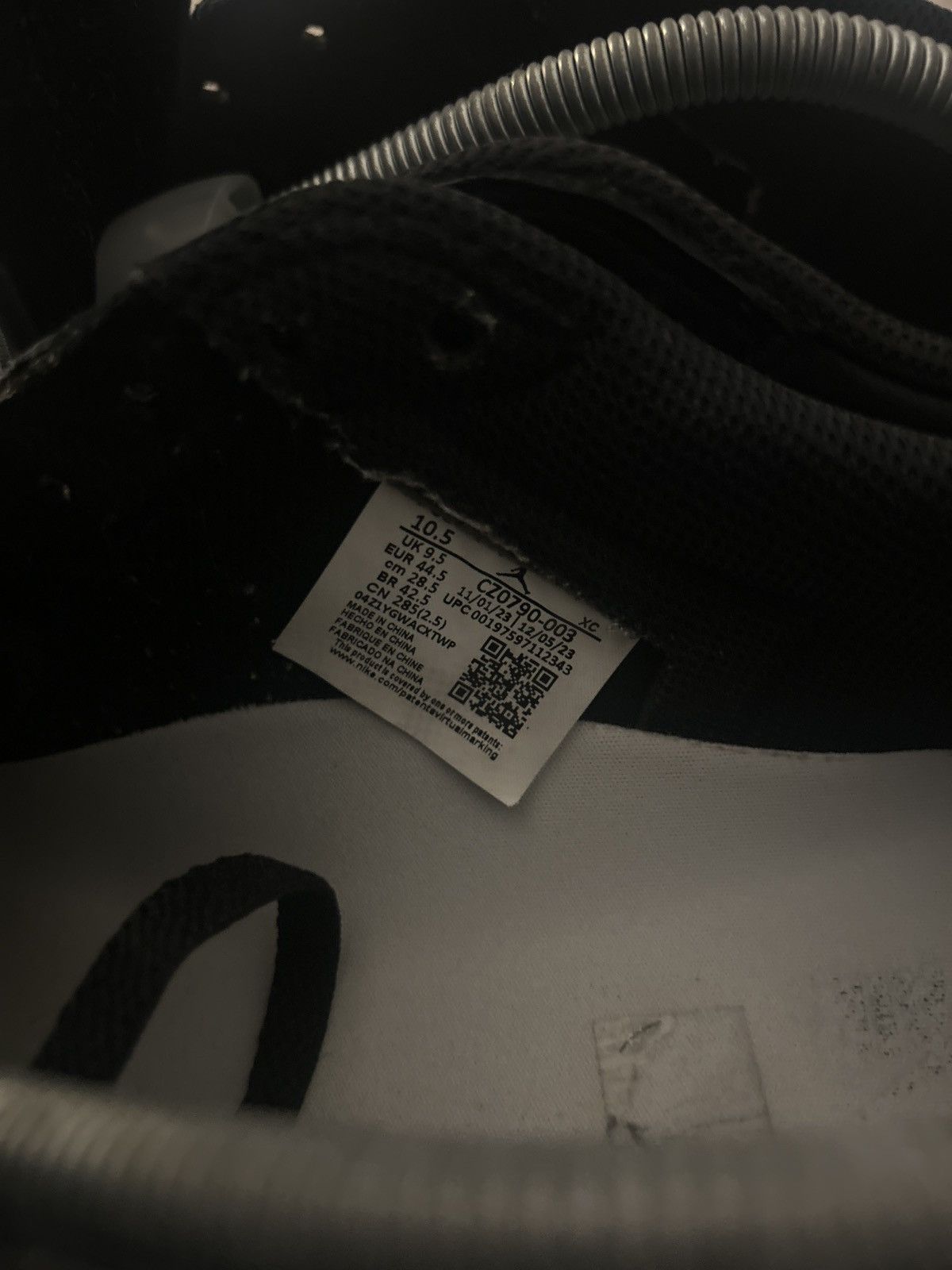Jordan Brand Air Jordan 1 Low “Shadow” Size US 10.5 / EU 43-44 - 6 Thumbnail