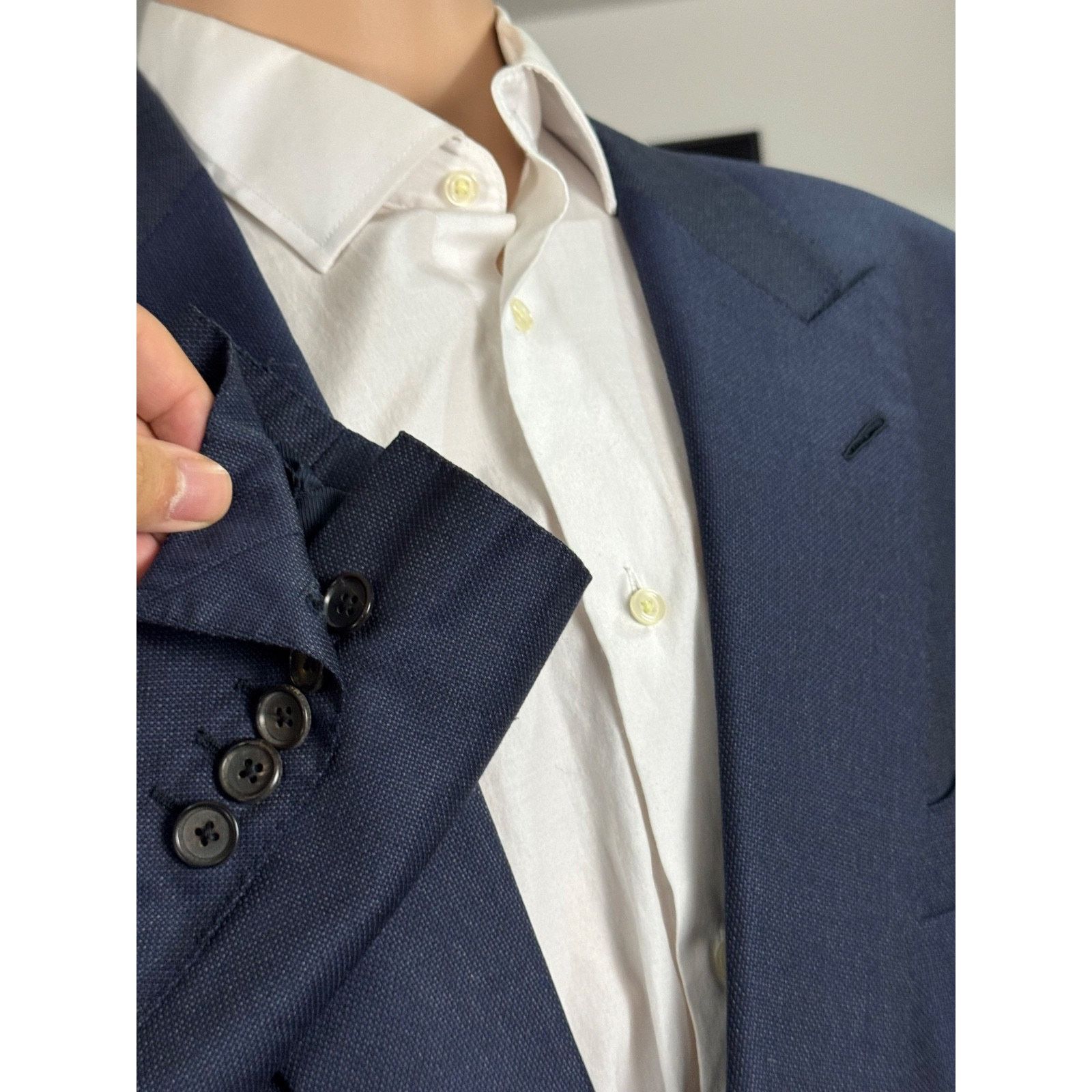 Tom Ford Tom Ford Navy Blue Peak Lapel blazer suit jacket 58IT 48R Size 48R - 4 Thumbnail