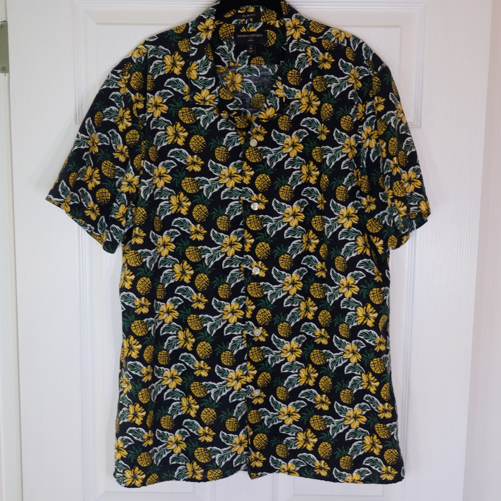 Banana Republic Banana Republic Linen Slim Fit Button Down Hawaiian Shirt XL Size US XL / EU 56 / 4 - 1 Thumbnail