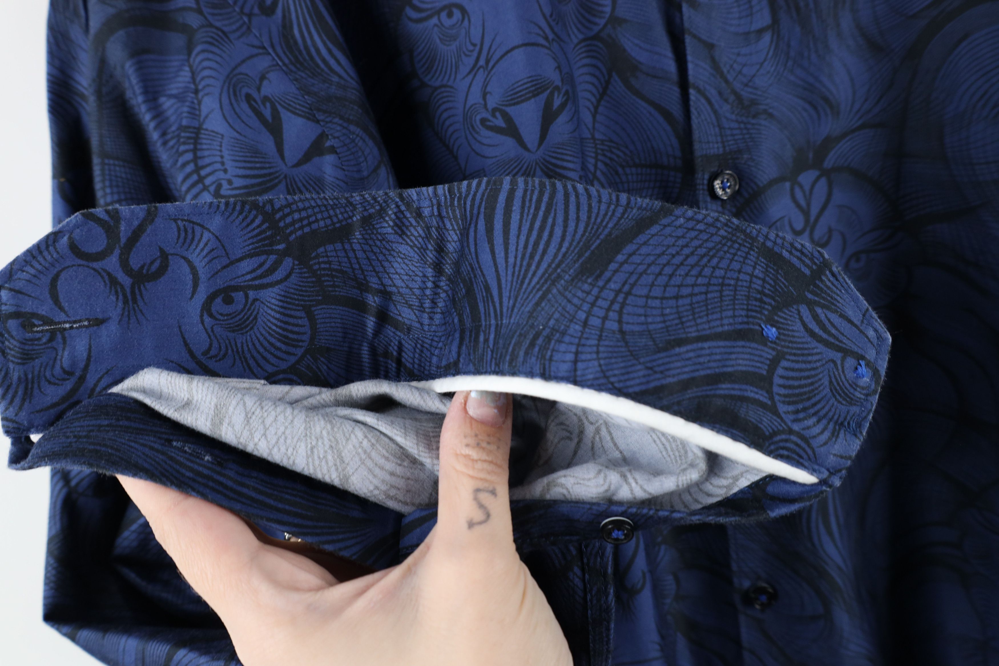 Maceoo × Vintage Maceoo Lion All Over Print Collared Button Shirt Italy Size US XXL / EU 58 / 5 - 6 Thumbnail