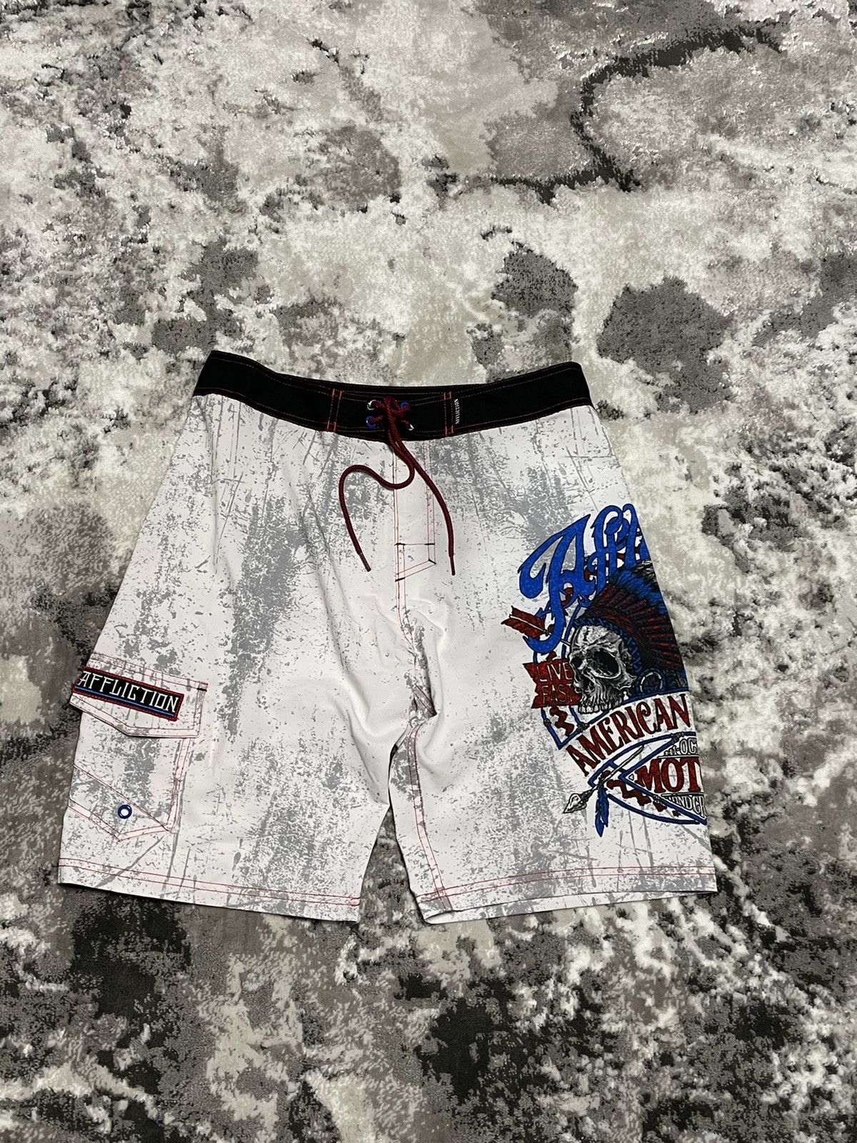 Affliction × Japanese Brand Rare Affliction Skull Y2K Shorts Boardshorts Size US 32 / EU 48 - 2 Thumbnail